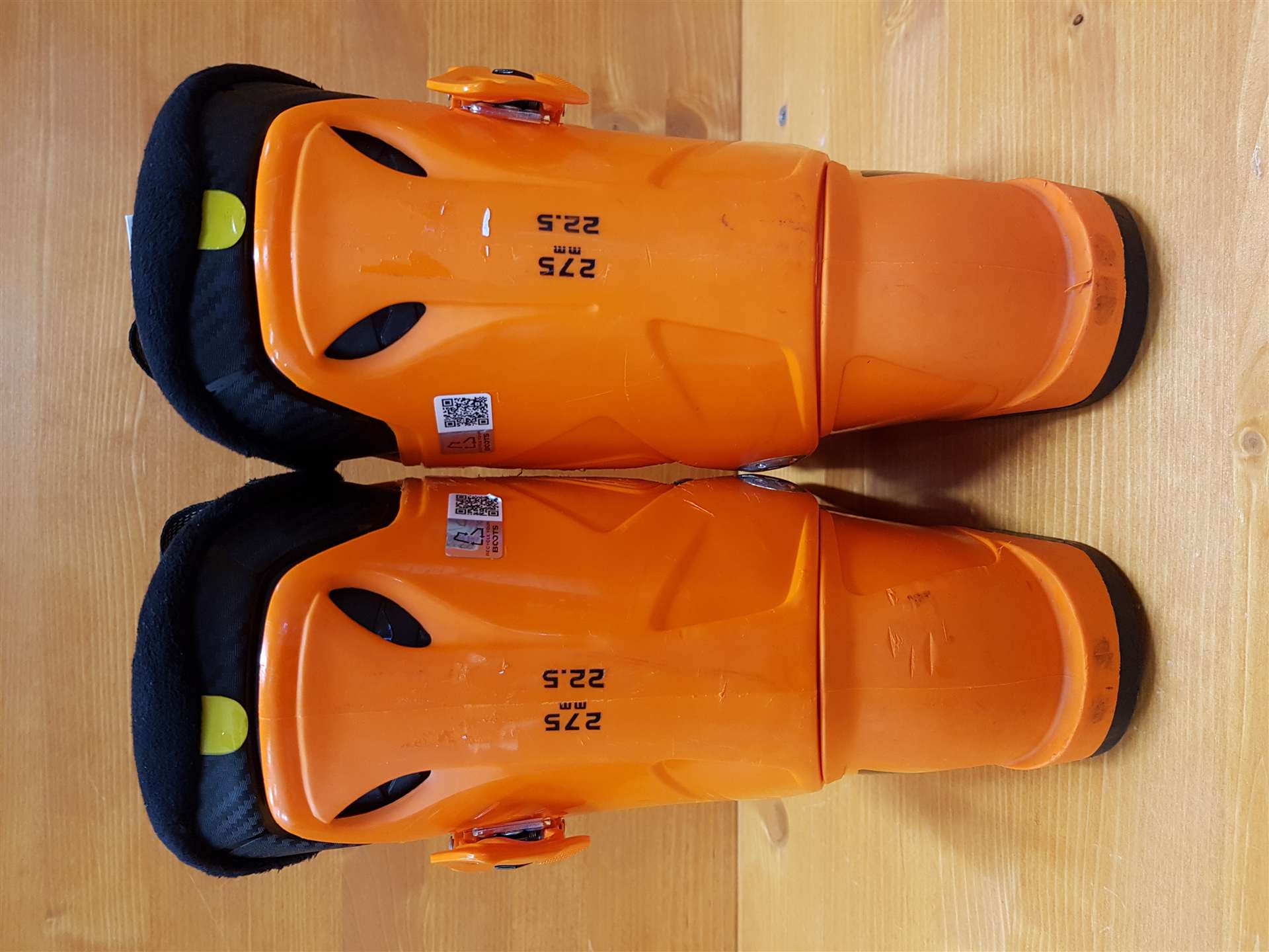 Použité lyžiarky TECNICA JT3 R