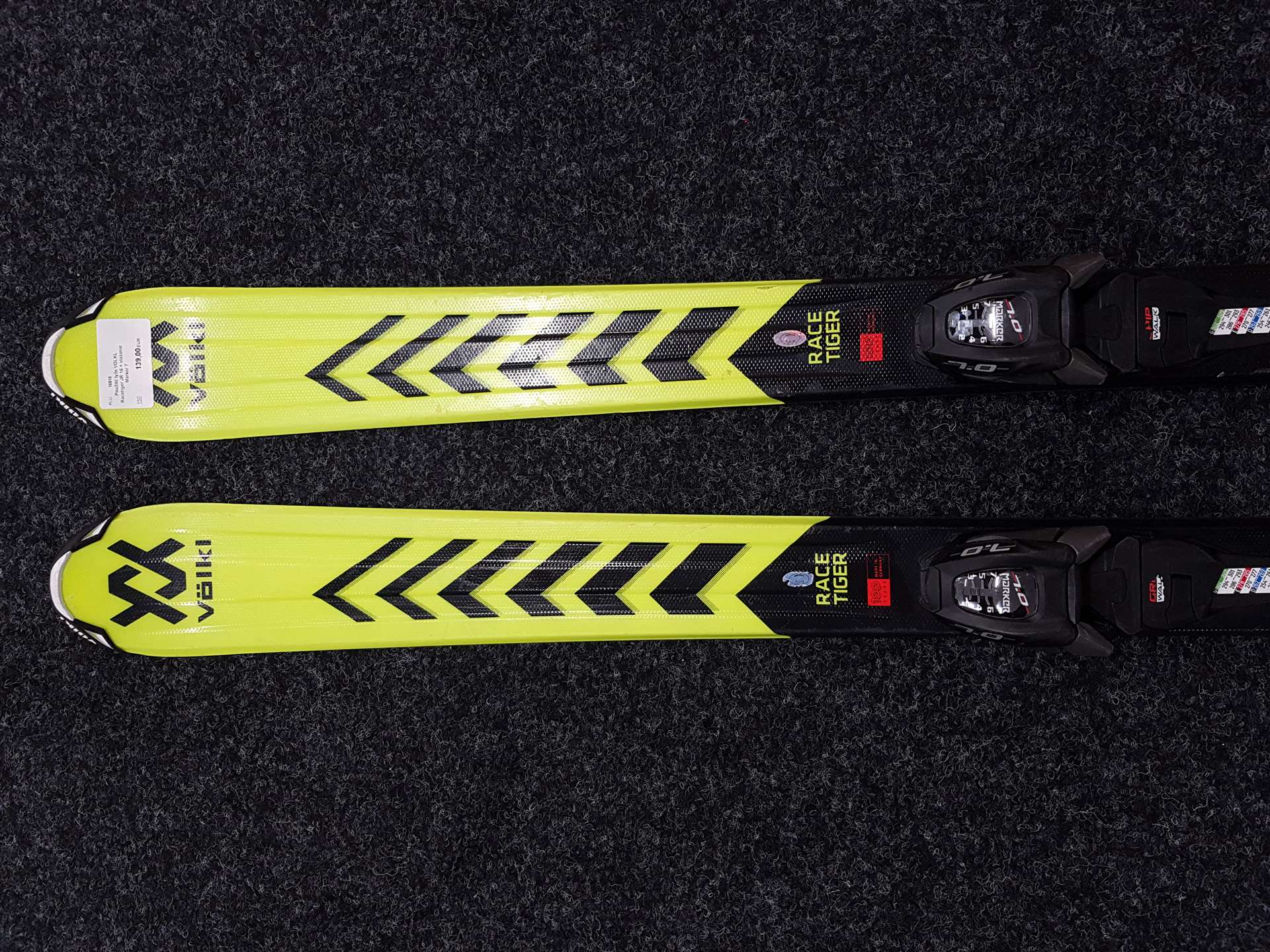 Použité lyže VOLKL Racetiger JR 16 + viazanie Marker 7