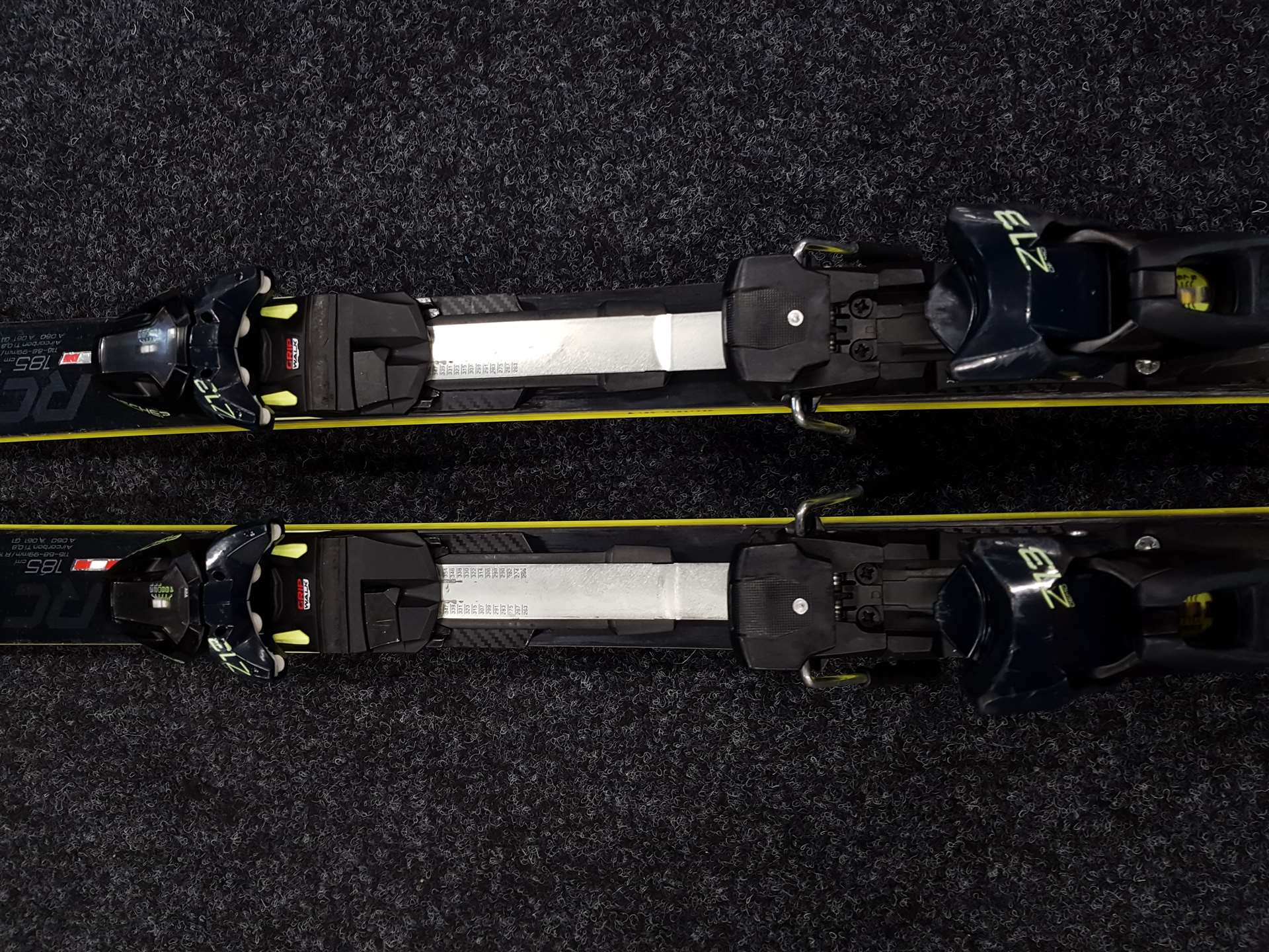 Použité lyže FISCHER RC4 + vázání Fischer Z13