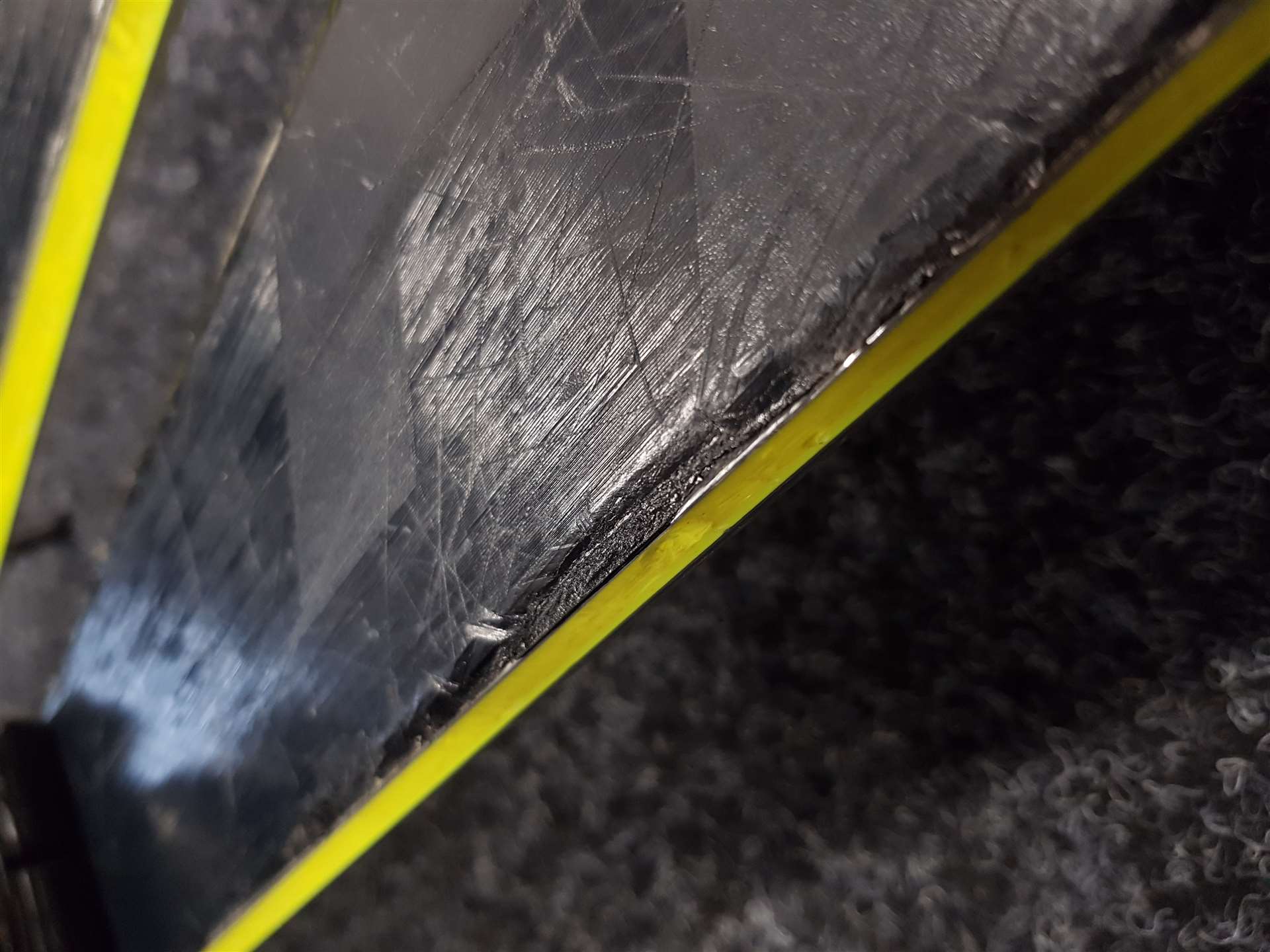 Použité lyže FISCHER RC4 + vázání Fischer Z13