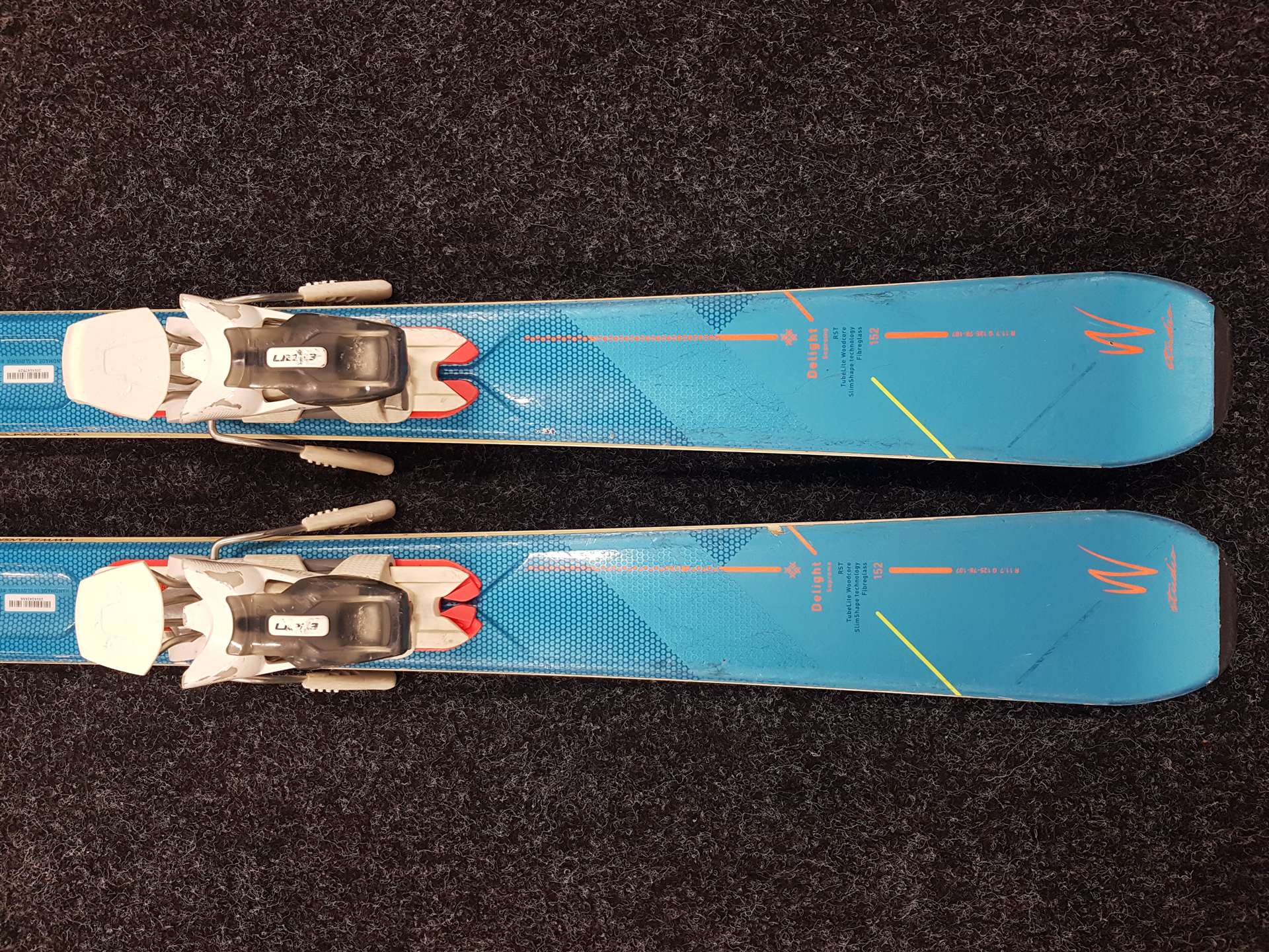 Použité lyže ELAN Delight Supreme + viazanie Elan ELW 10