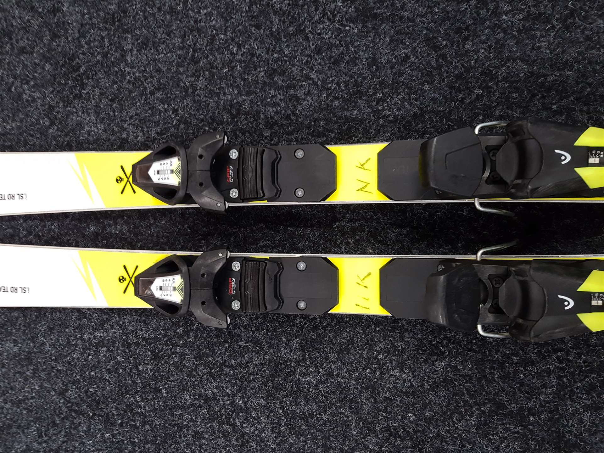 Použité lyže HEAD Worldcup Rebels i.SL RD Team + viazanie Head Evo 9.0 AC