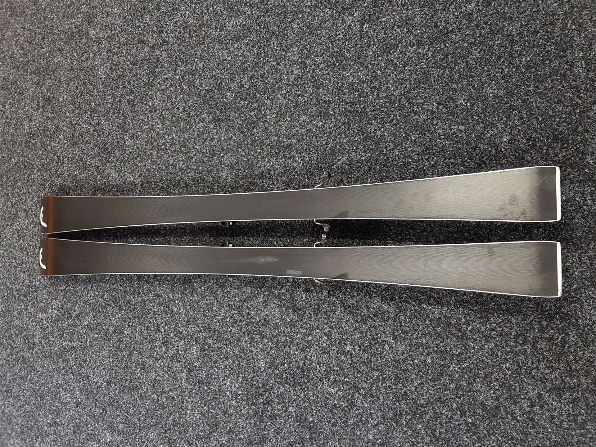 Použité lyže HEAD Worldcup Rebels i.SL RD Team + viazanie Head Evo 9.0 AC