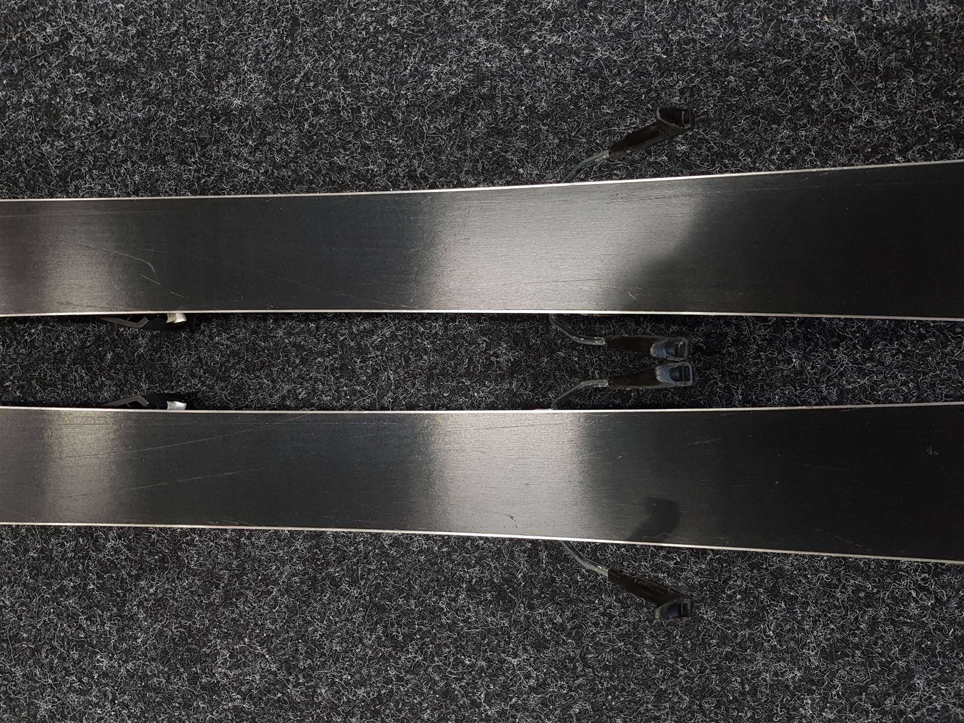 Gebrauchte ATOMIC Vantage Kinderski + Atomic 5.5 Bindungen