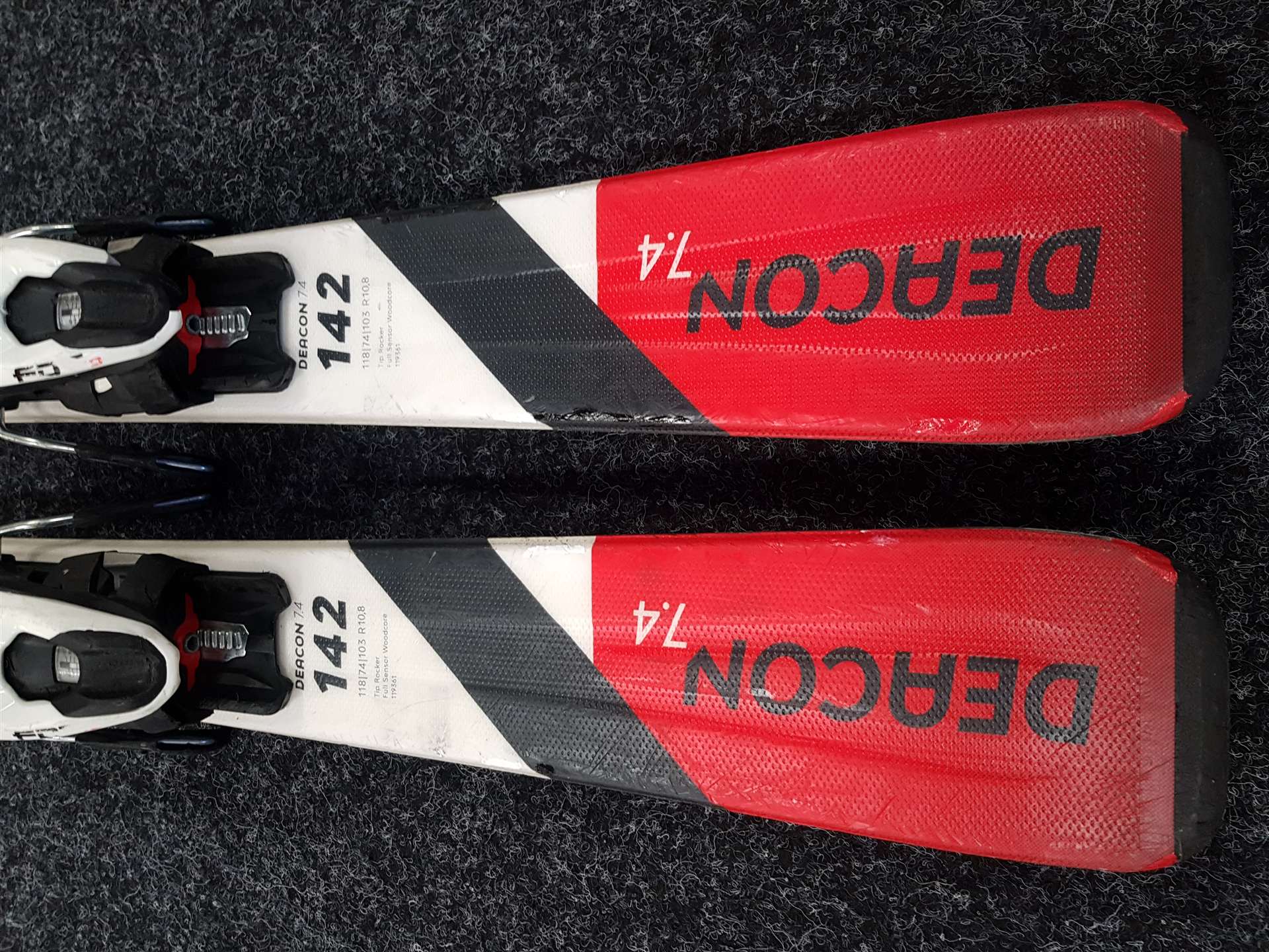 Használt VOLKL Decon 7.4 sílécek + Marker FDT 10 kötéssel