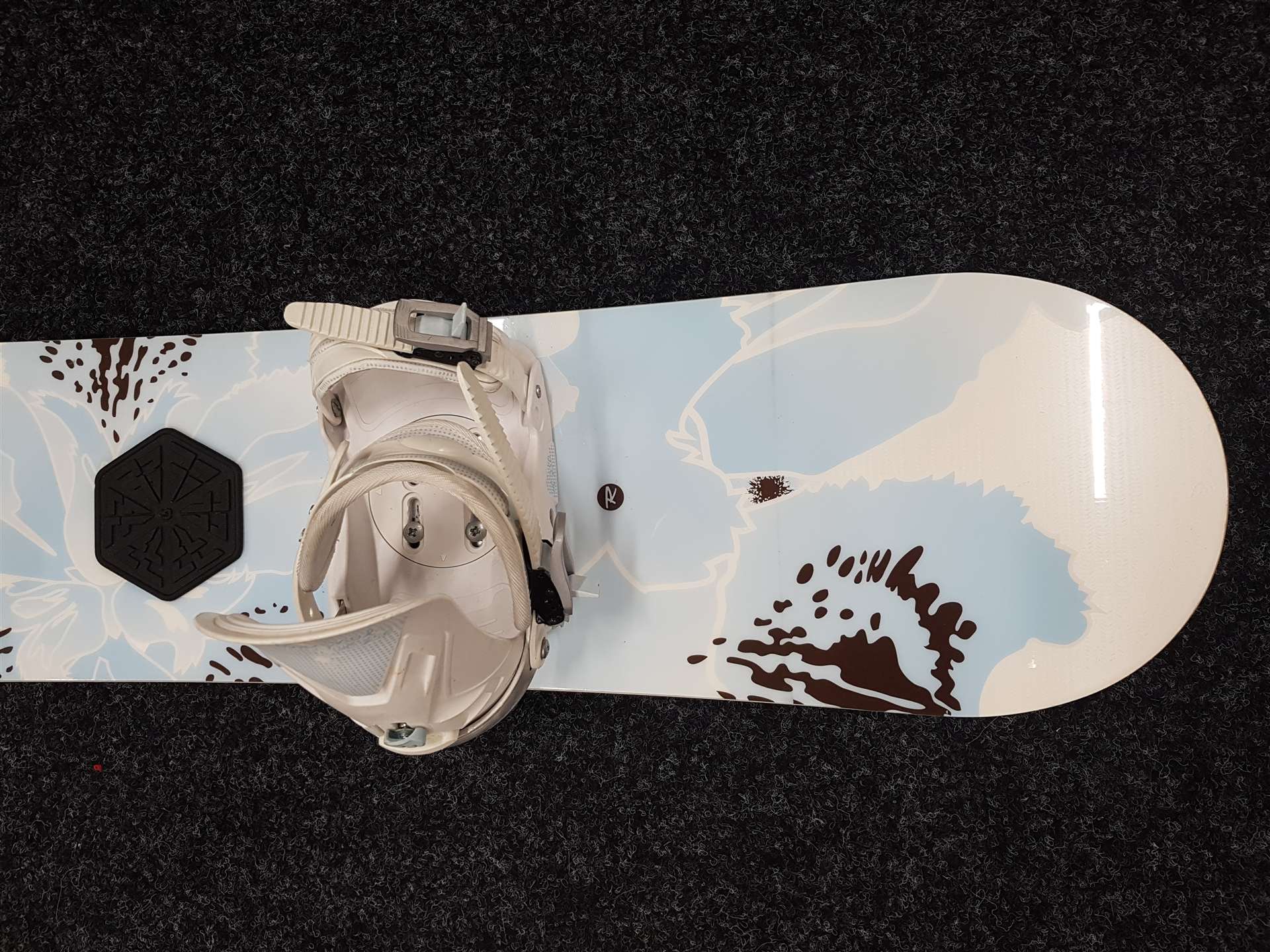 Použitý snowboard ROSSIGNOL Temptation + viazanie Rossignol veľkosť M