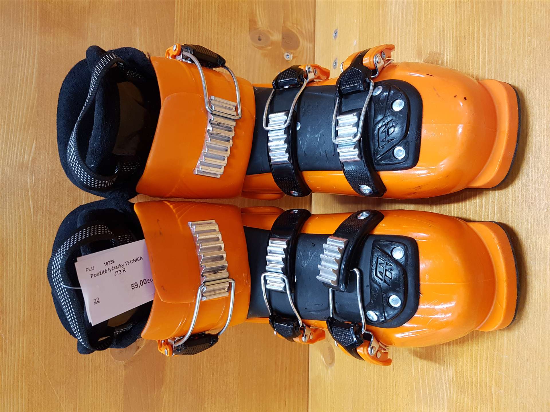 Použité lyžiarky TECNICA JT3 R