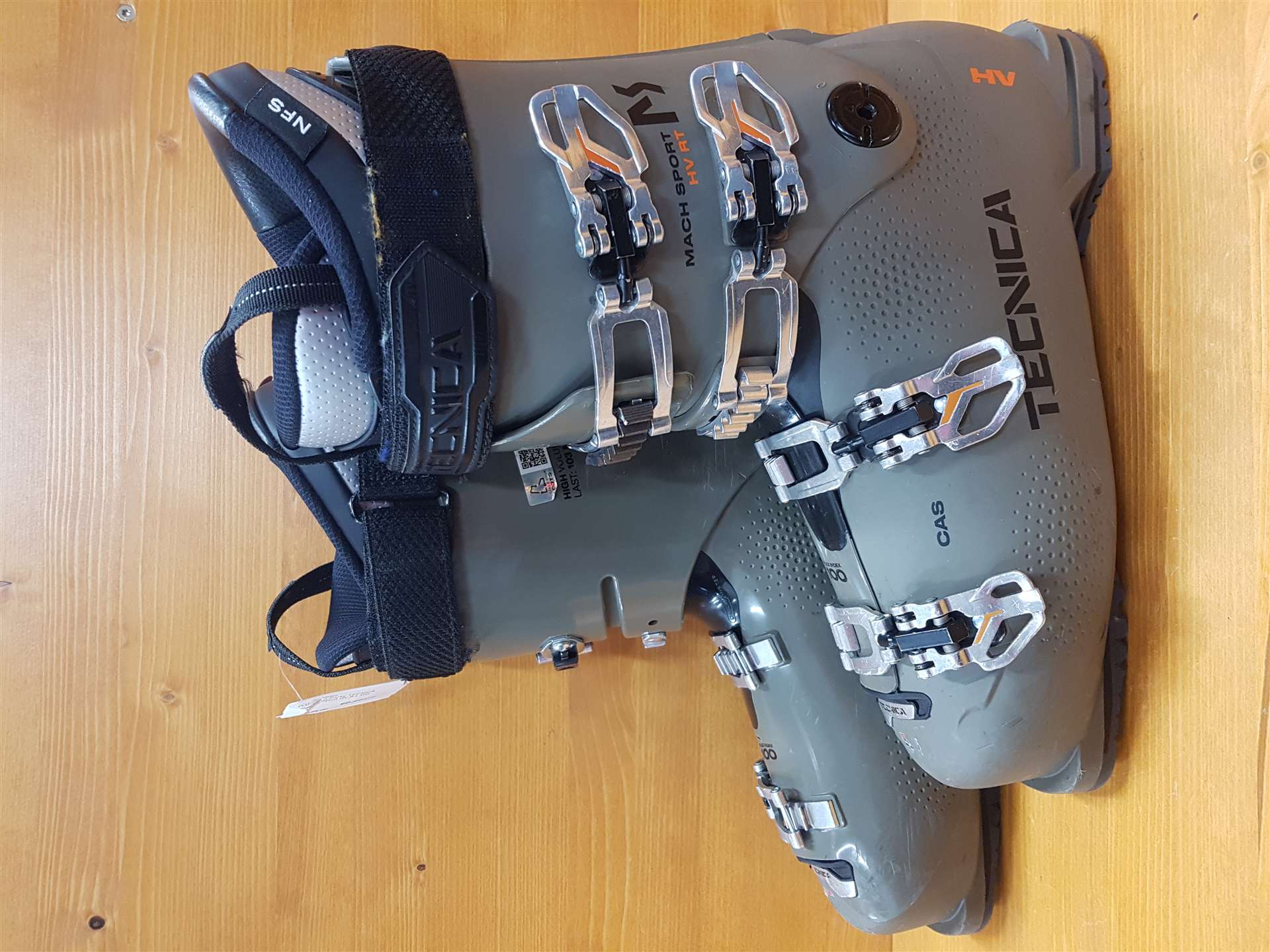 Použité lyžařky TECNICA Mach Sport HV RT 100