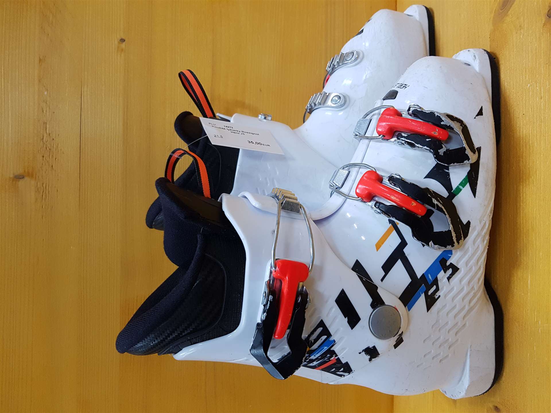 Clăpari de schi Rossignol Hero J3 second-hand