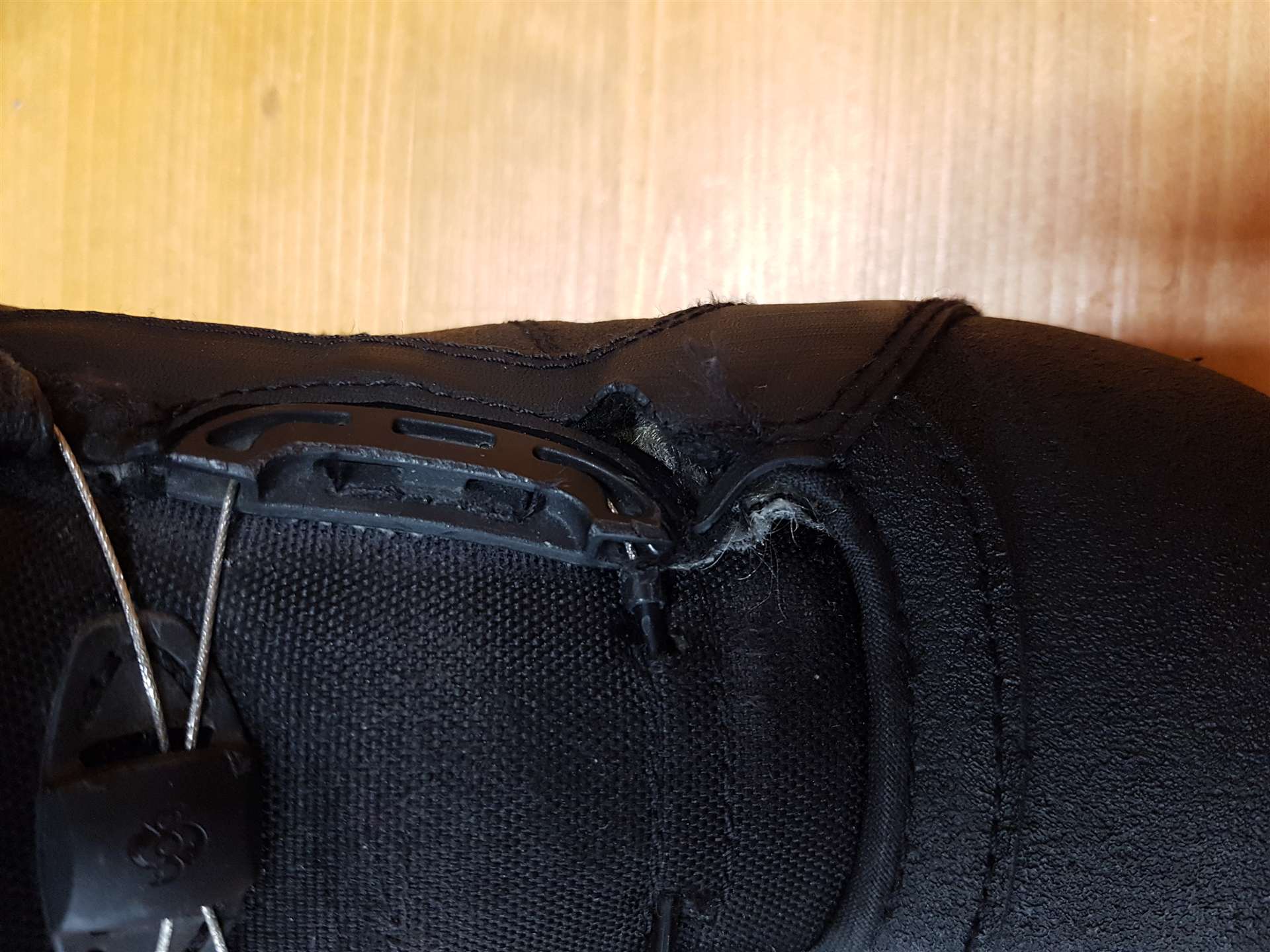 Použité snowboardové topánky DELLUXE