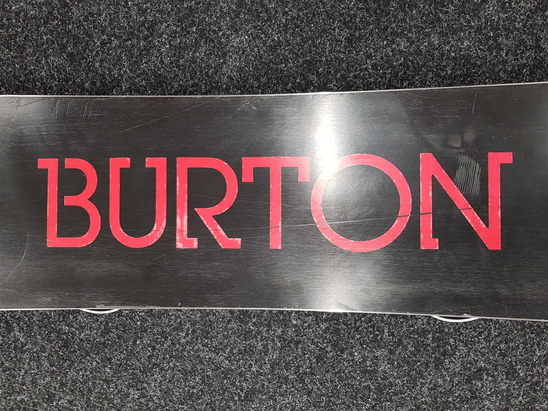 Gebrauchtes BURTON Experience Snowboard + Head Bindungen Größe S