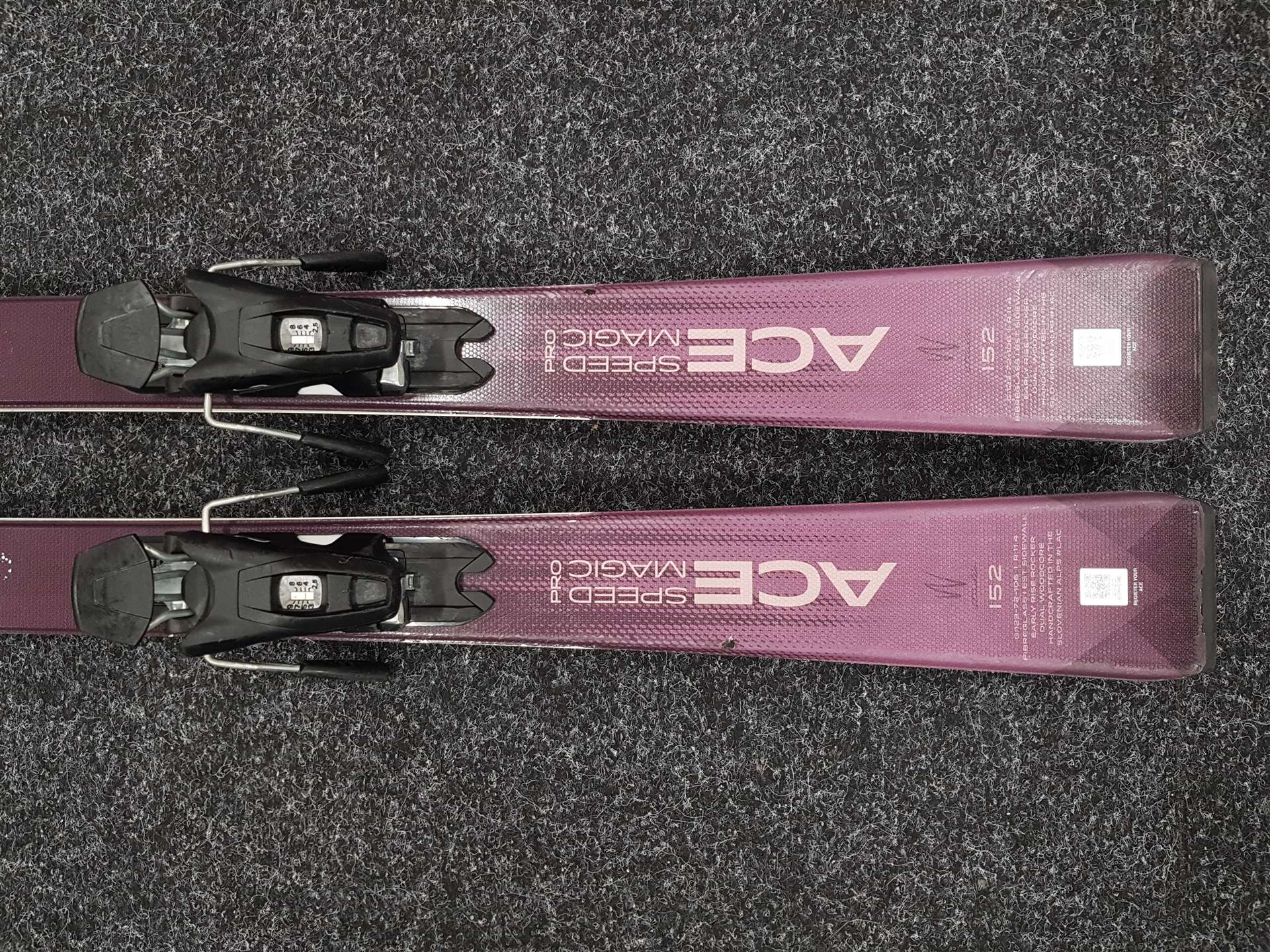 Skis ELAN Ace Speed Magic Pro d'occasion + fixations Elan 9