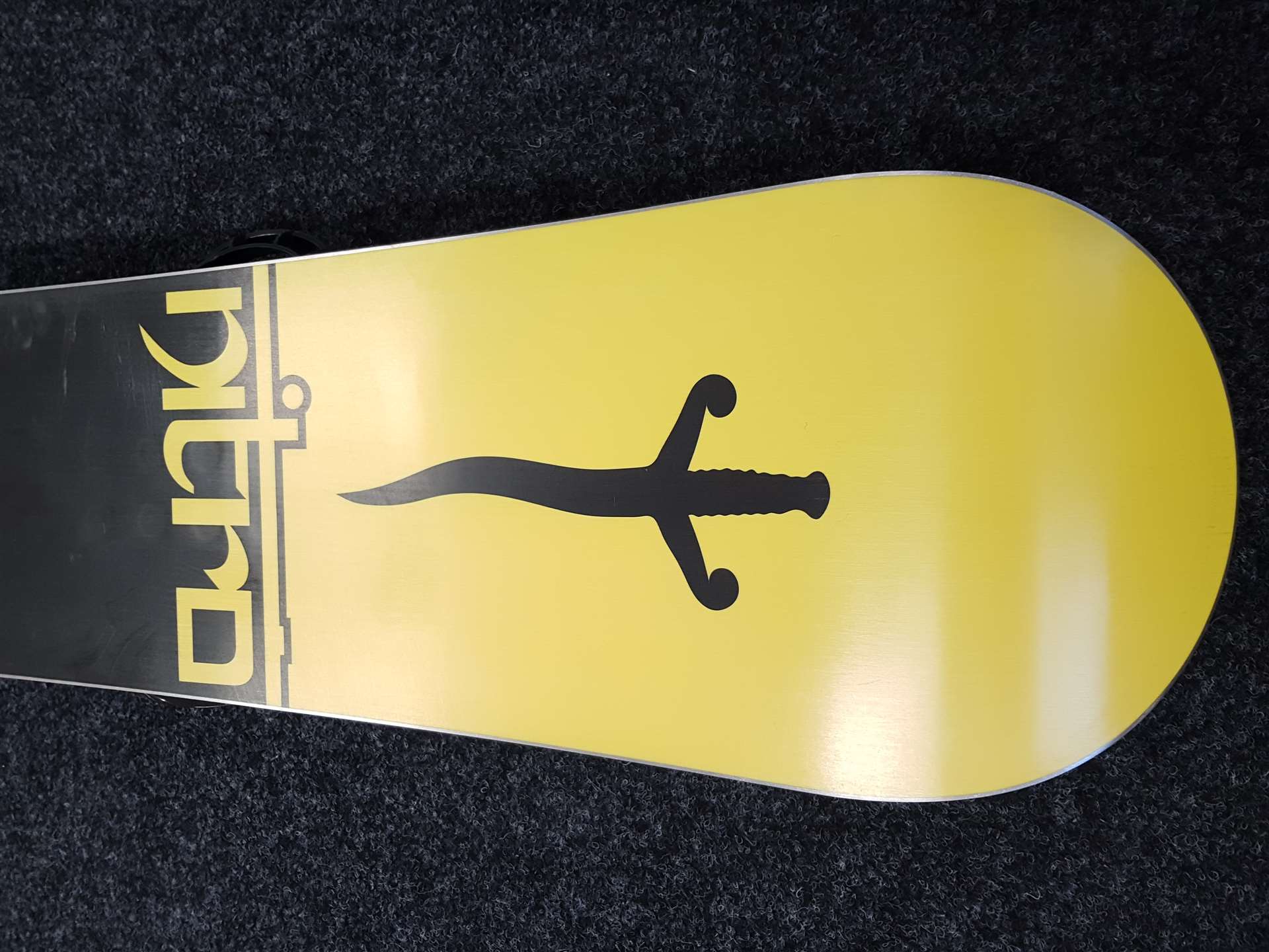 Použitý snowboard NITRO Mystique + vázání X-Trail velikost M/L