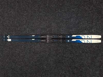 Skis de fond FISCHER Cruiser Crown d'occasion + fixations Fischer Control NNN