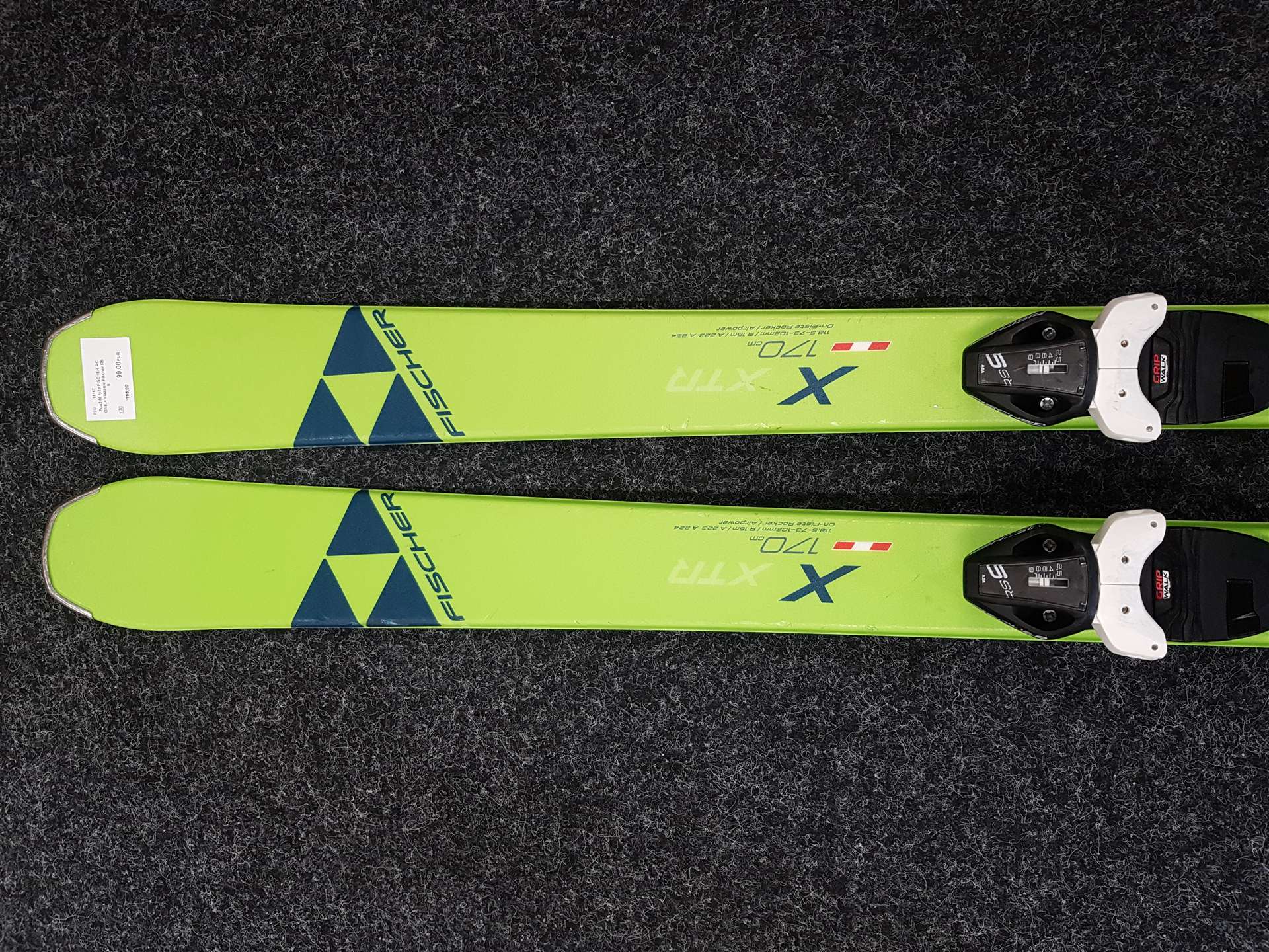 Použité lyže FISCHER RC ONE + viazanie Fischer RS 9