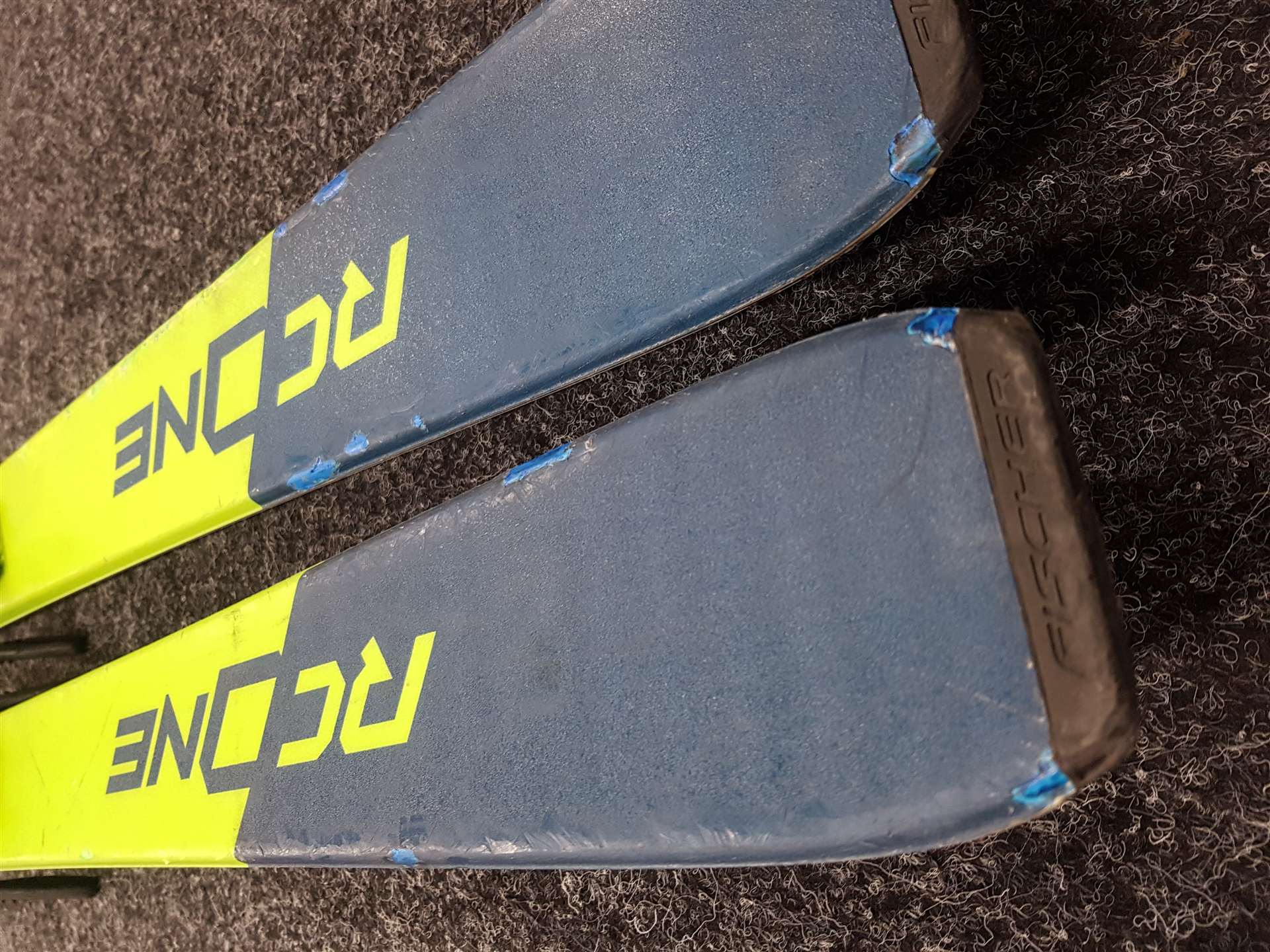 Použité lyže FISCHER RC ONE + viazanie Fischer RS 9