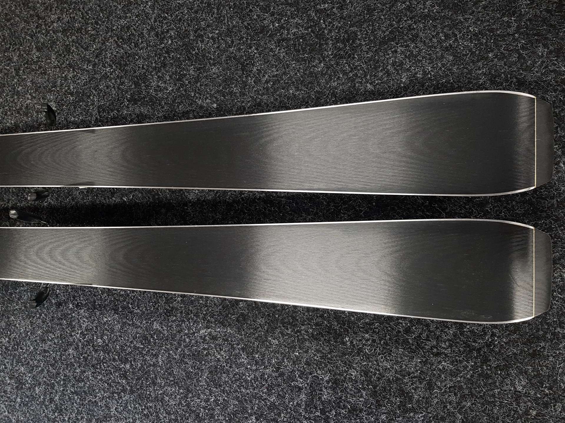 Použité lyže FISCHER RC ONE + viazanie Fischer RS 9