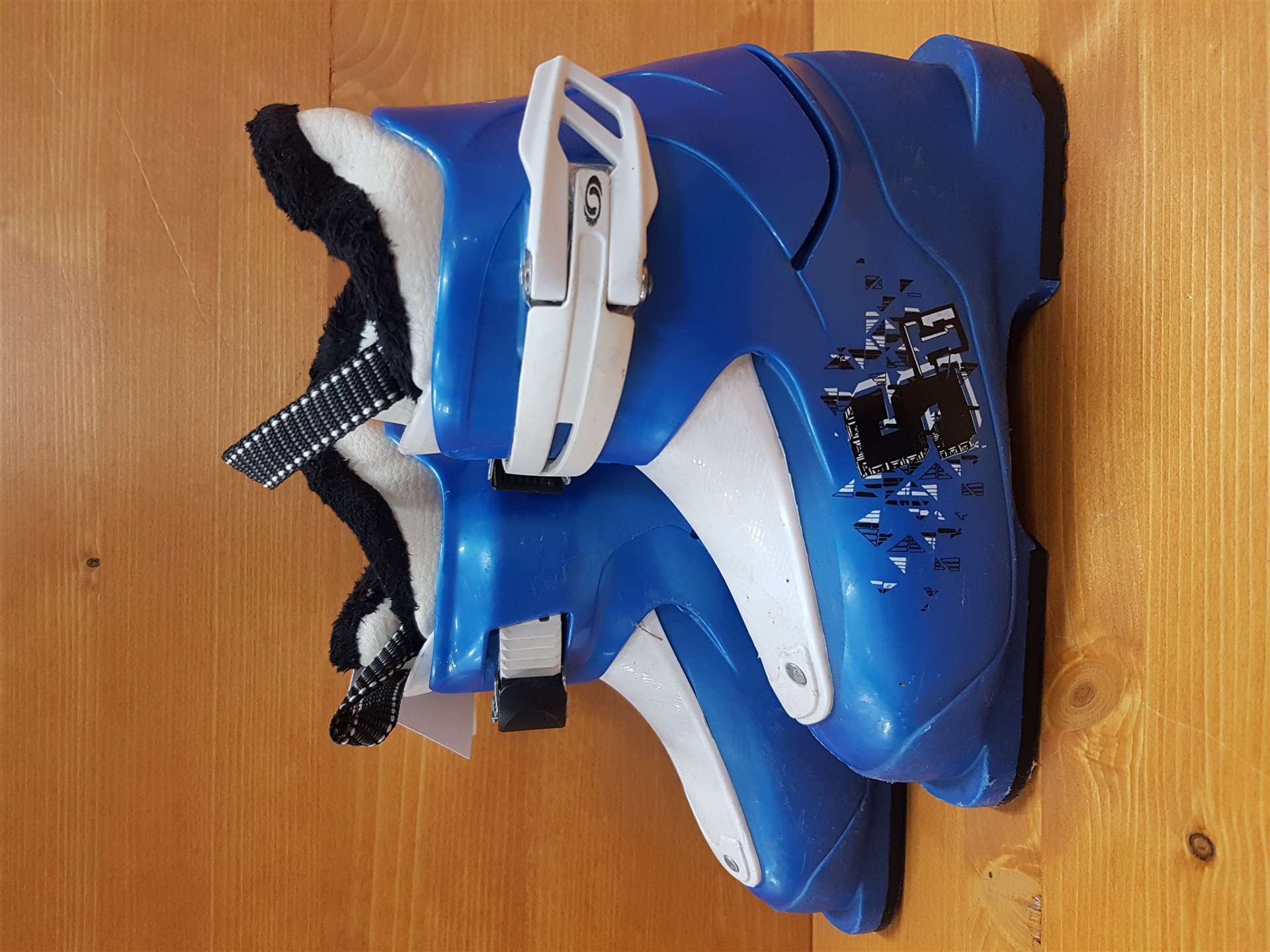 Gebrauchte SALOMON T1 Skischuhe