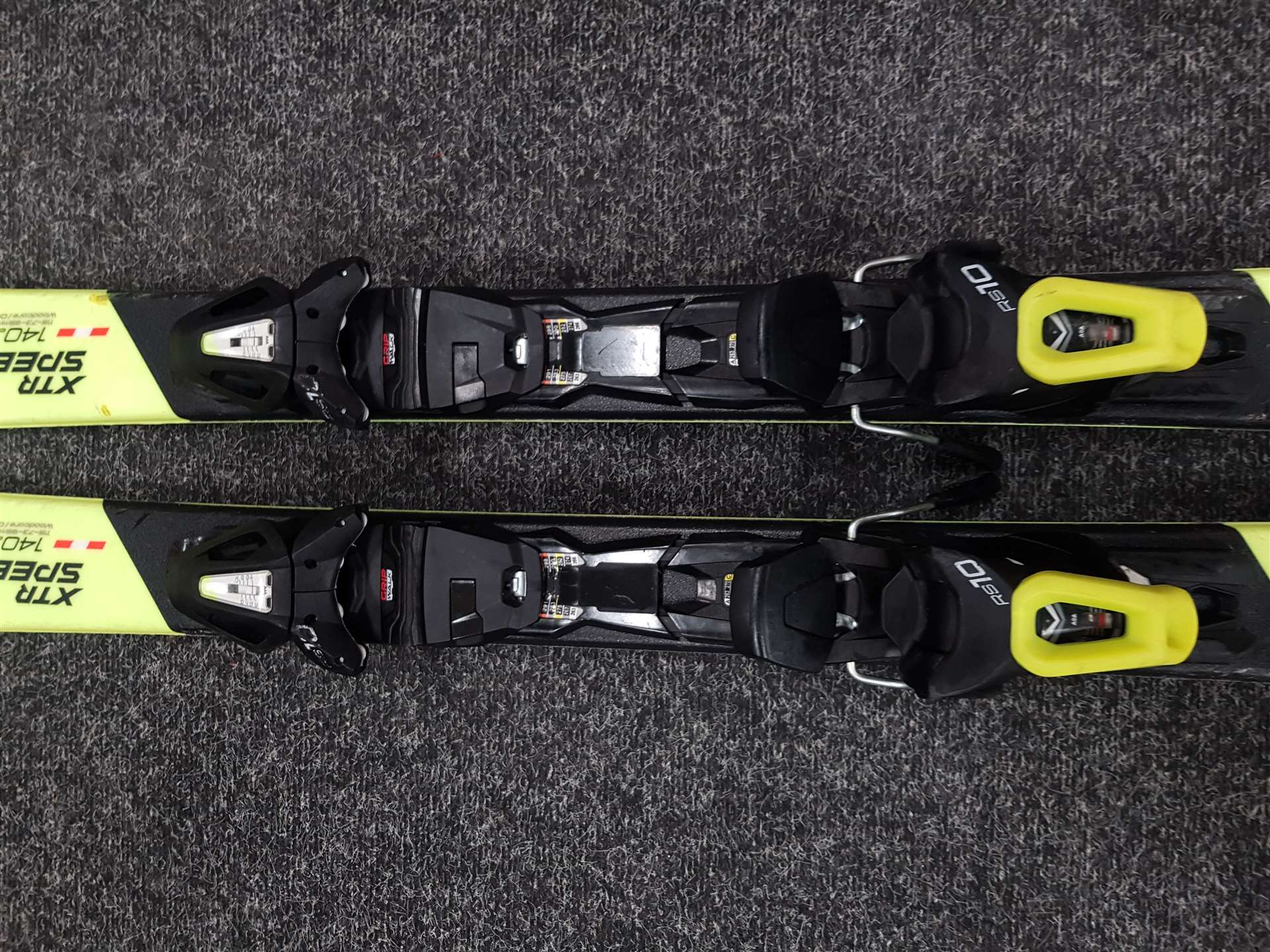 Schiuri FISCHER XTR SPEED folosite
