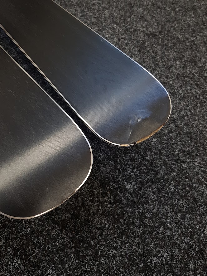 Sci VOLKL Kendo usati + attacchi Marker Squire 11