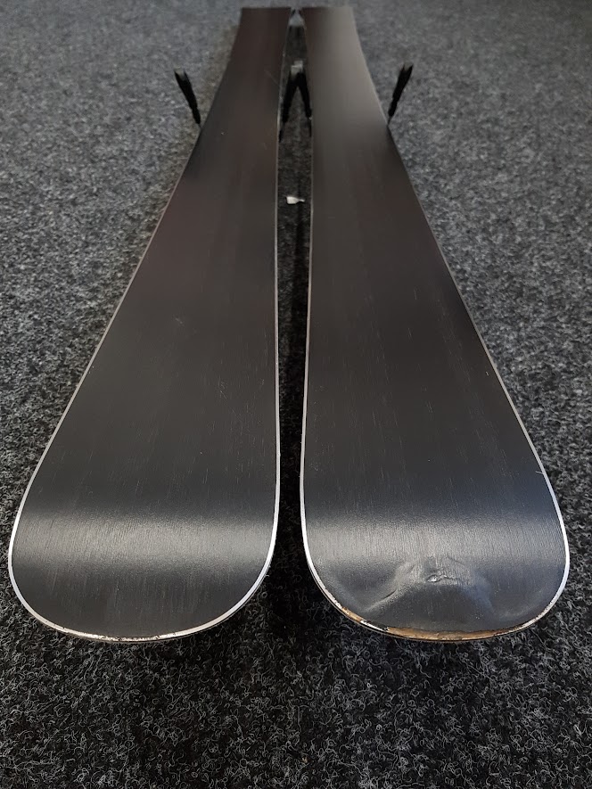 Sci VOLKL Kendo usati + attacchi Marker Squire 11