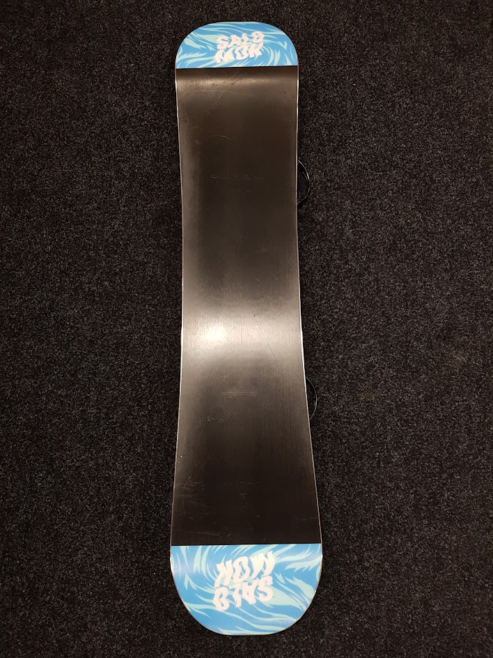 Snowboard SALOMON Liberty d'occasion + fixations Burton taille S