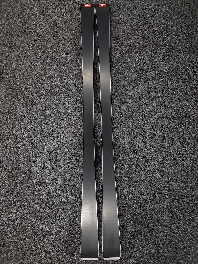 Bazarové lyže STOCKLI GS LASER VRT + vázání Vist Vsp 412
