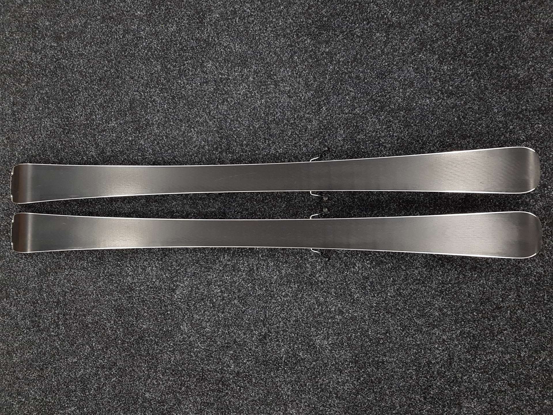 Skis d'occasion BLIZZARD WCR 72 + fixations Marker 10 TLT