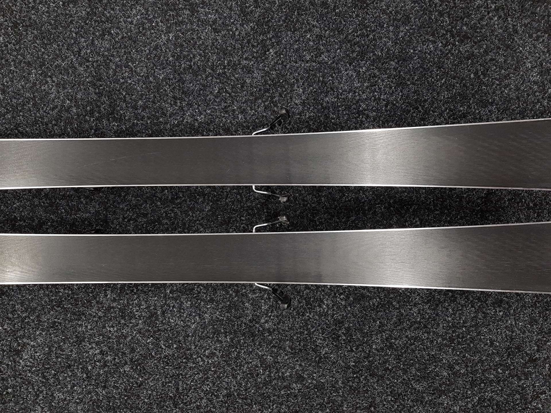 Skis d'occasion BLIZZARD WCR 72 + fixations Marker 10 TLT