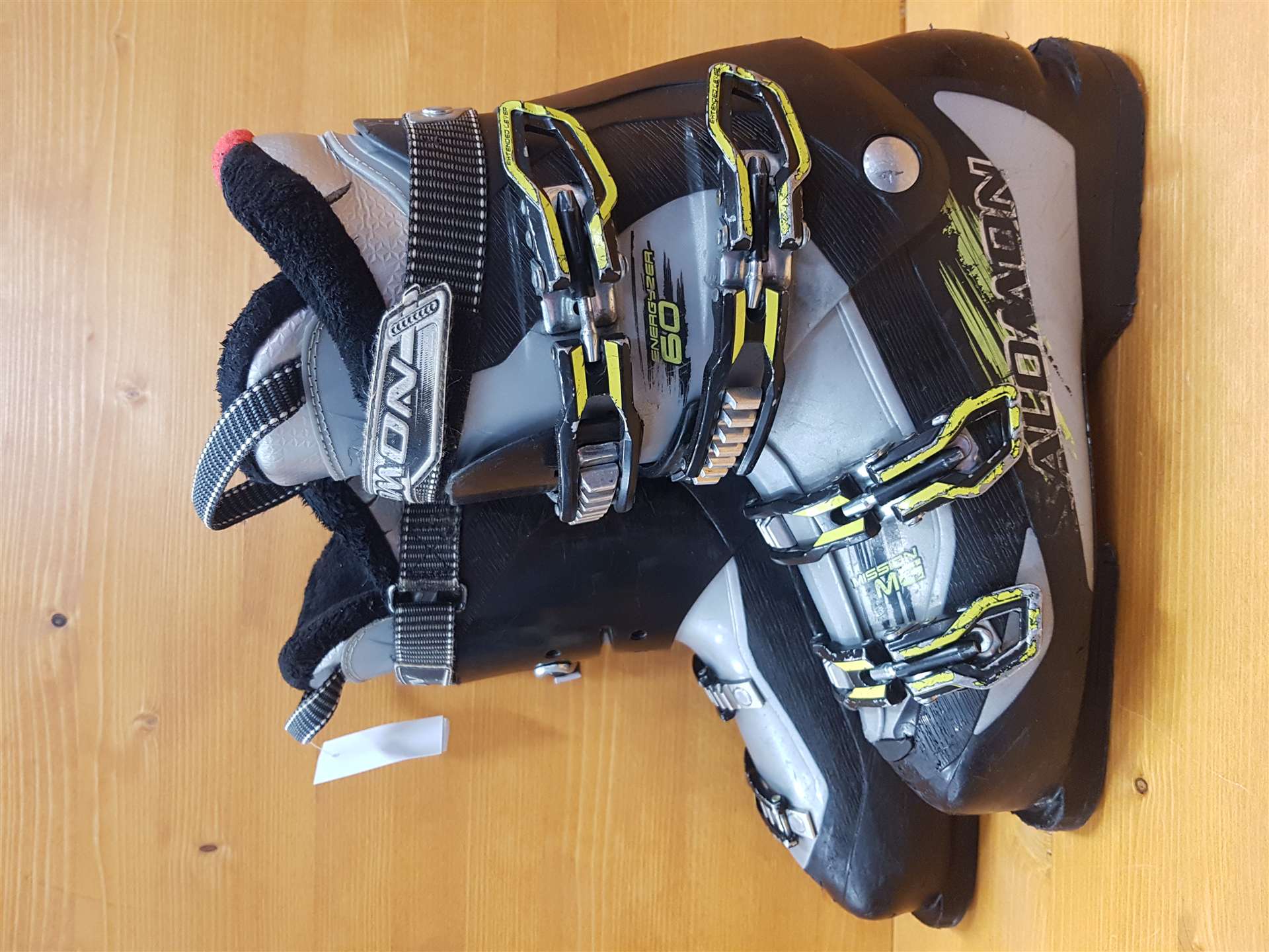 Gebrauchte Skischuhe SALOMON Mission MG