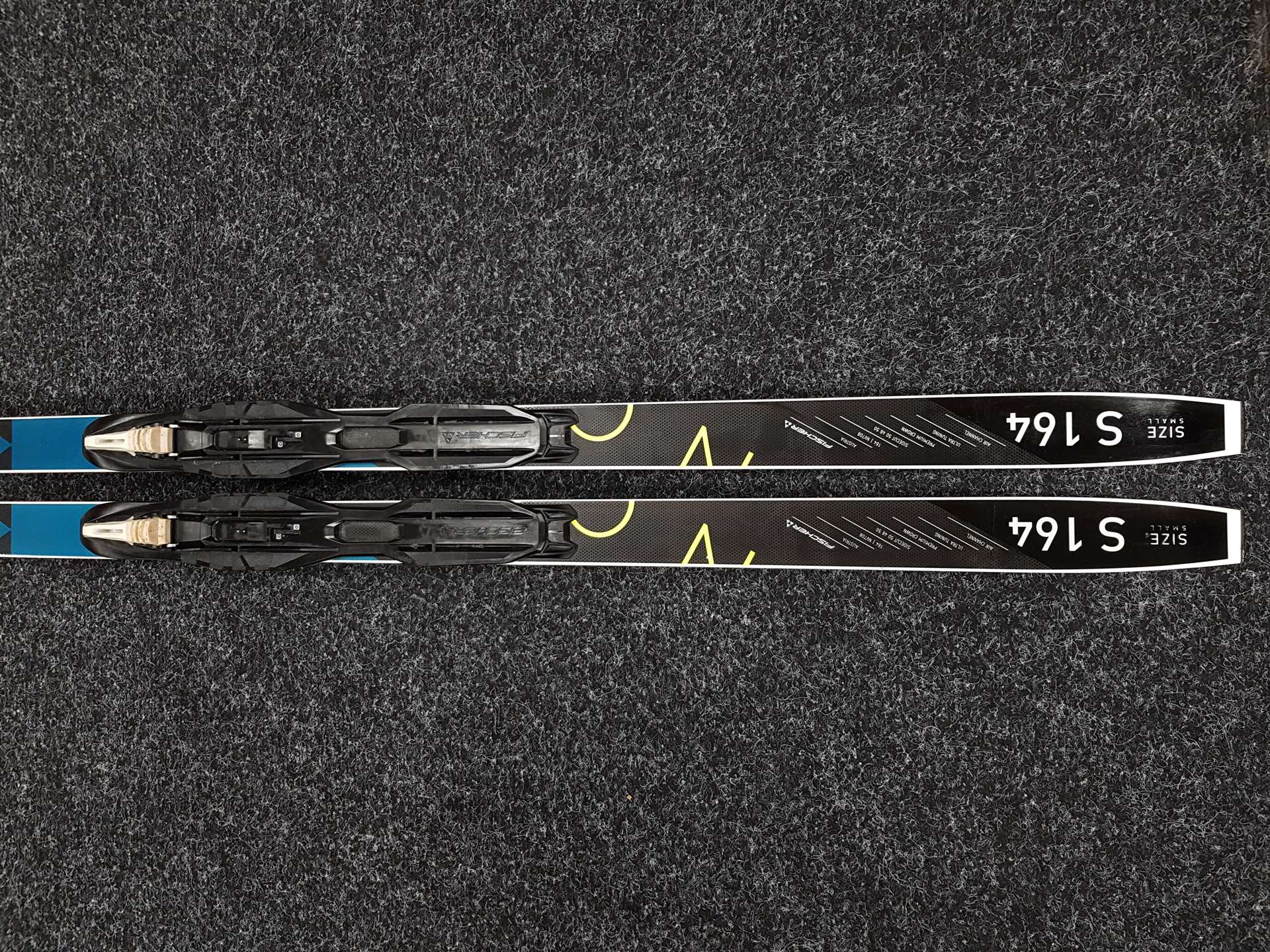 Použité bežecké lyže FISCHER Comfort Cruiser + viazanie NNN Fischer IFP