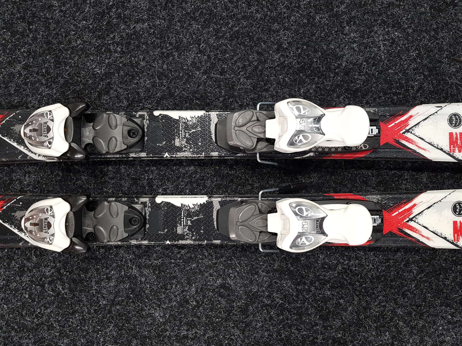 Skis enfant d'occasion TECNOPRO XT Team + fixations Tecnopro TC45