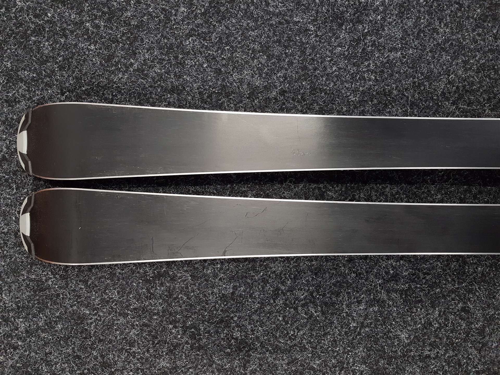 Skis enfant d'occasion TECNOPRO XT Team + fixations Tecnopro TC45