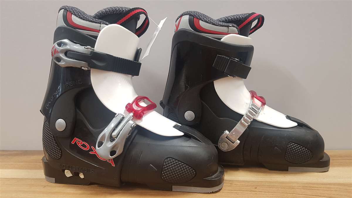 Bazárové lyžařské boty Roxa čierne