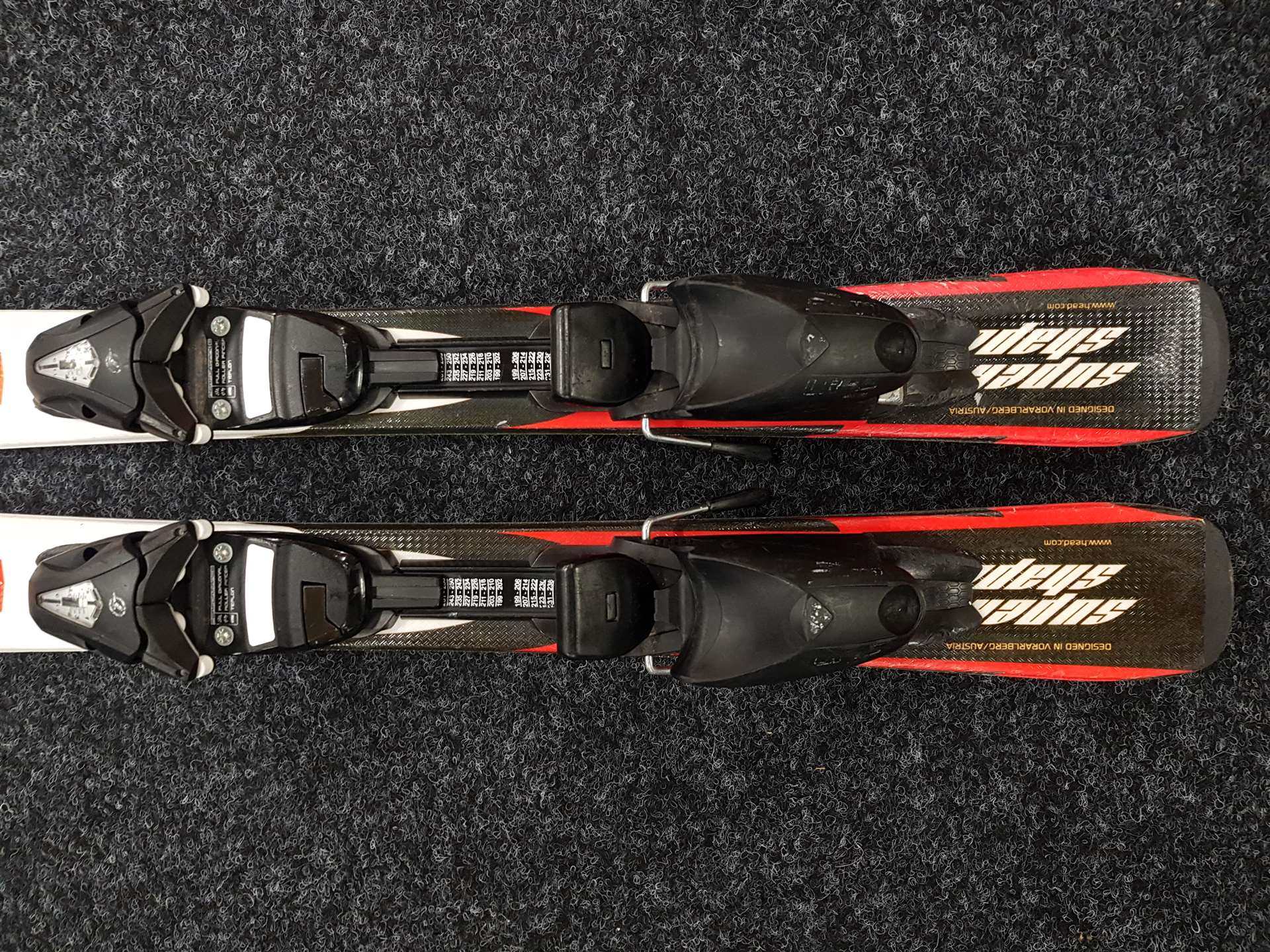 Použité lyže HEAD Super Shape + vázání Tyrolia L.R 4.5