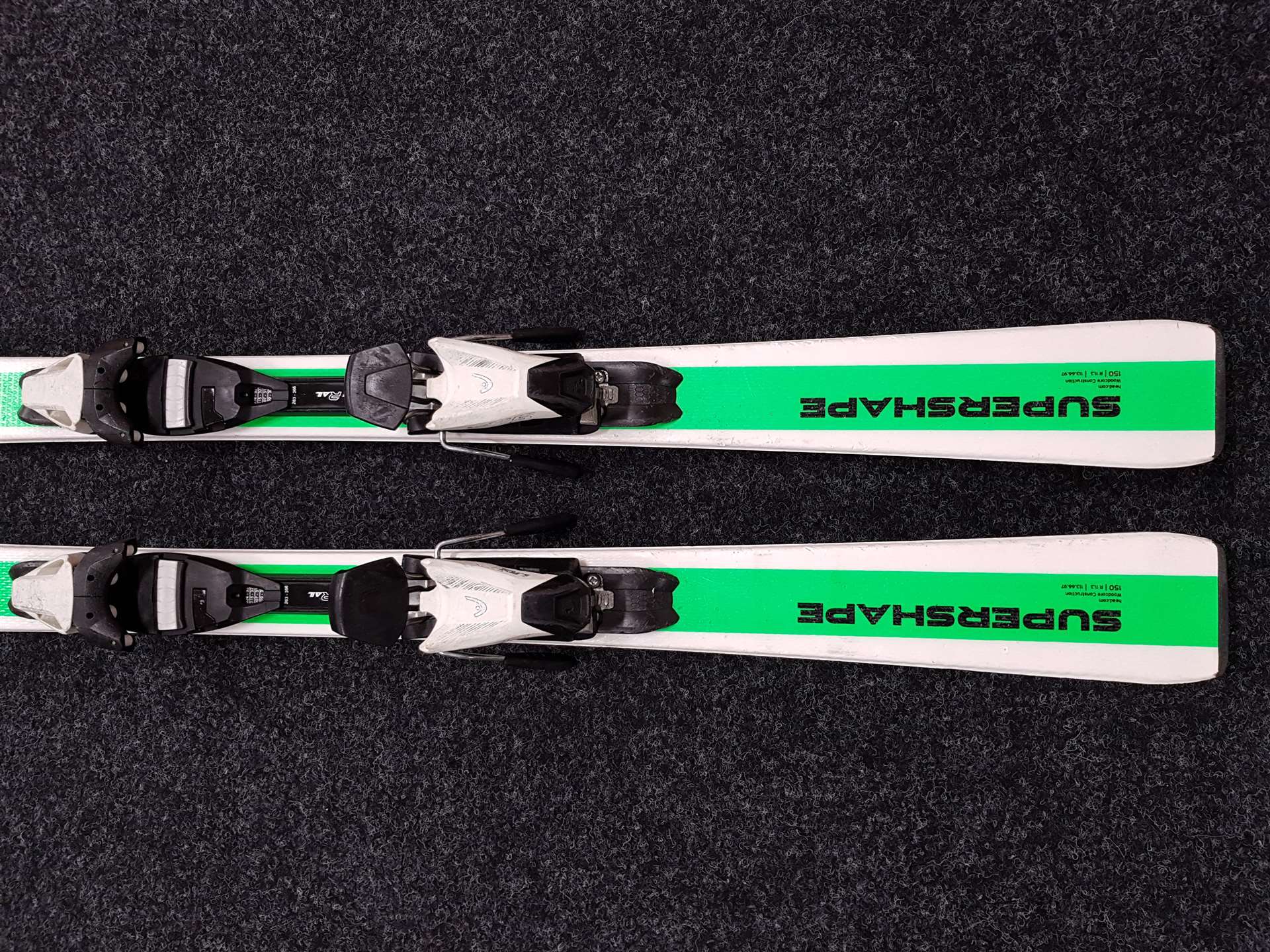 Použité lyže HEAD Supershape  + viazanie Head SLR 7.5