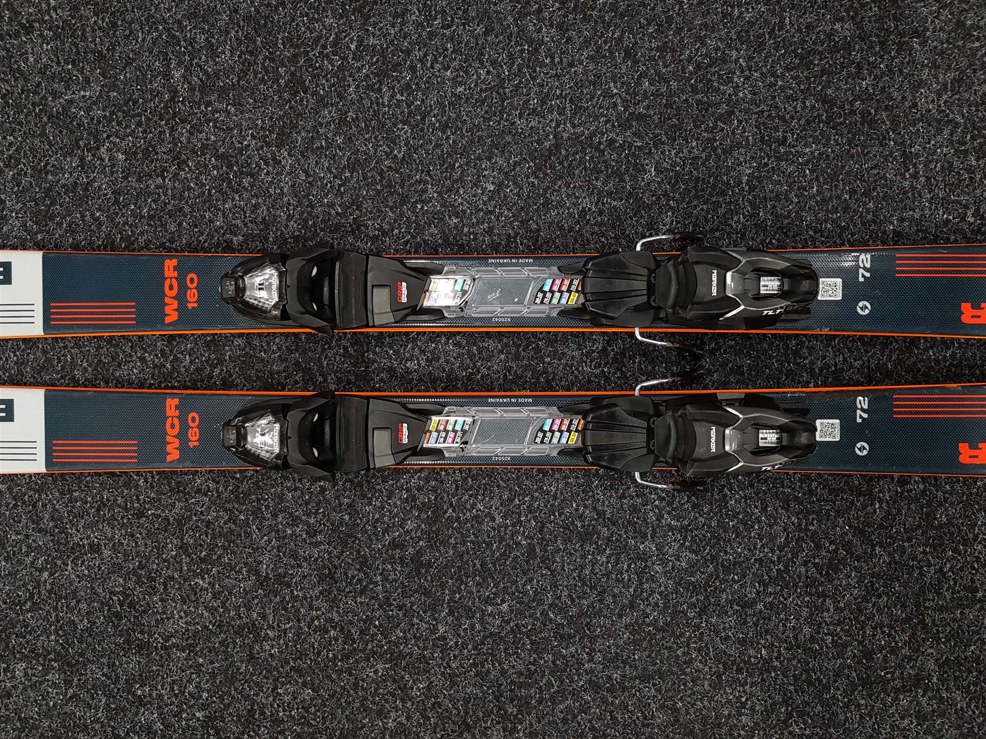 Použité lyže BLIZZARD WCR + vázání Marker TLT 10