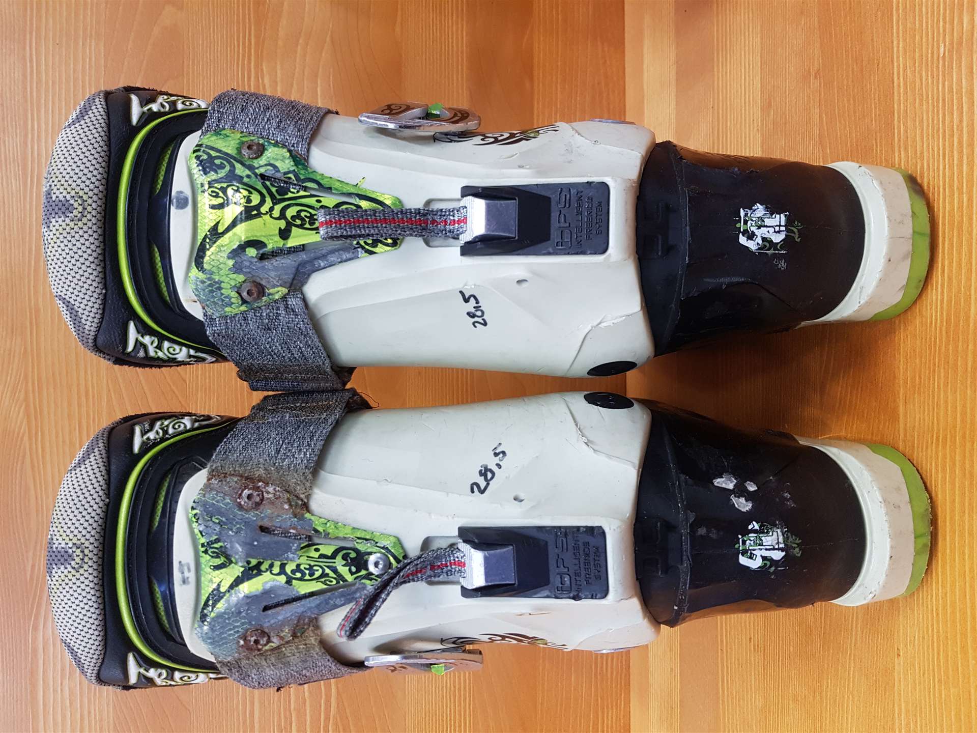 Použité lyžiarky TECNICA CROSSFIRE 100