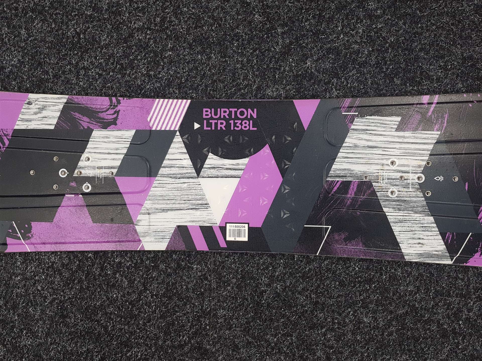 Snowboard BURTON LTR 138L folosit