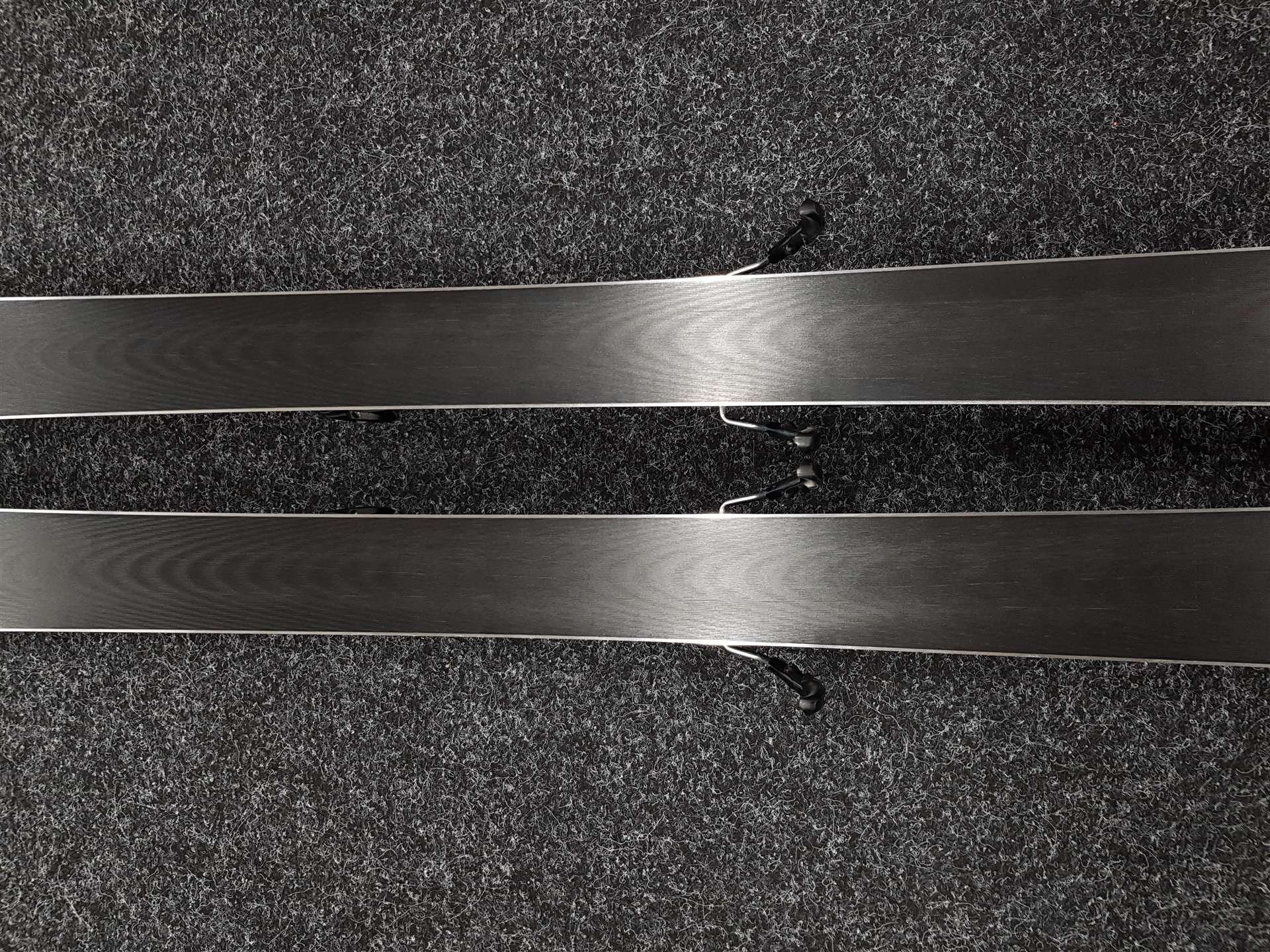 Gebrauchte Skier BLIZZARD Phoenix R13 CA + Bindungen Marker TPC 11
