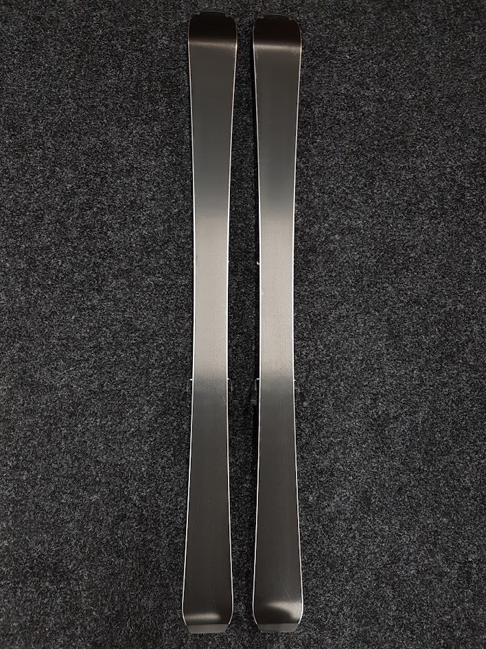 Gebrauchte Ski ARTIS Talent 130 + Bindungen Tyrolia SX 4.5