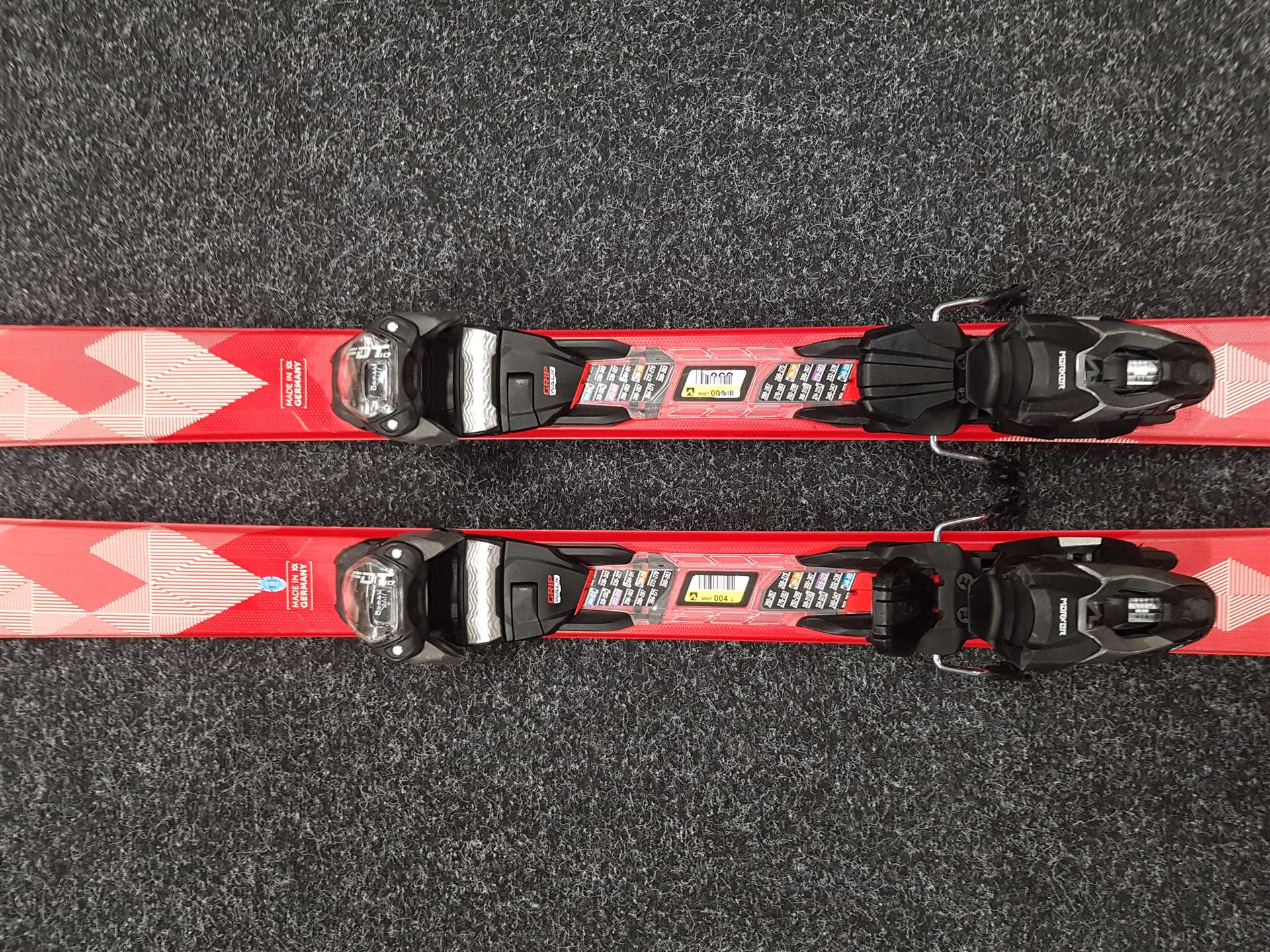 Schiuri VOLKL Deacon 7.2 folosite + legături Marker FDT 10