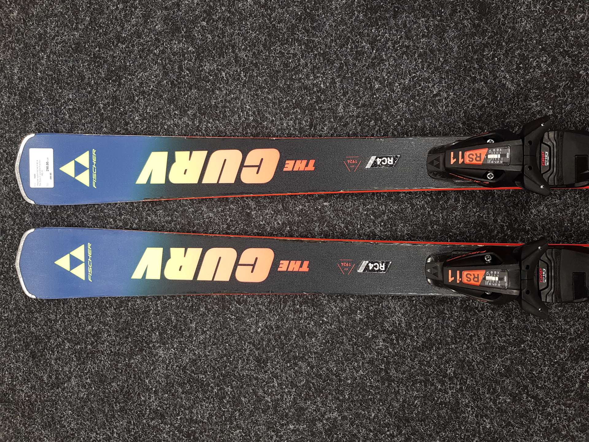 Használt FISCHER RC4 The Curv Premium síléc + Fischer RS 11 kötés
