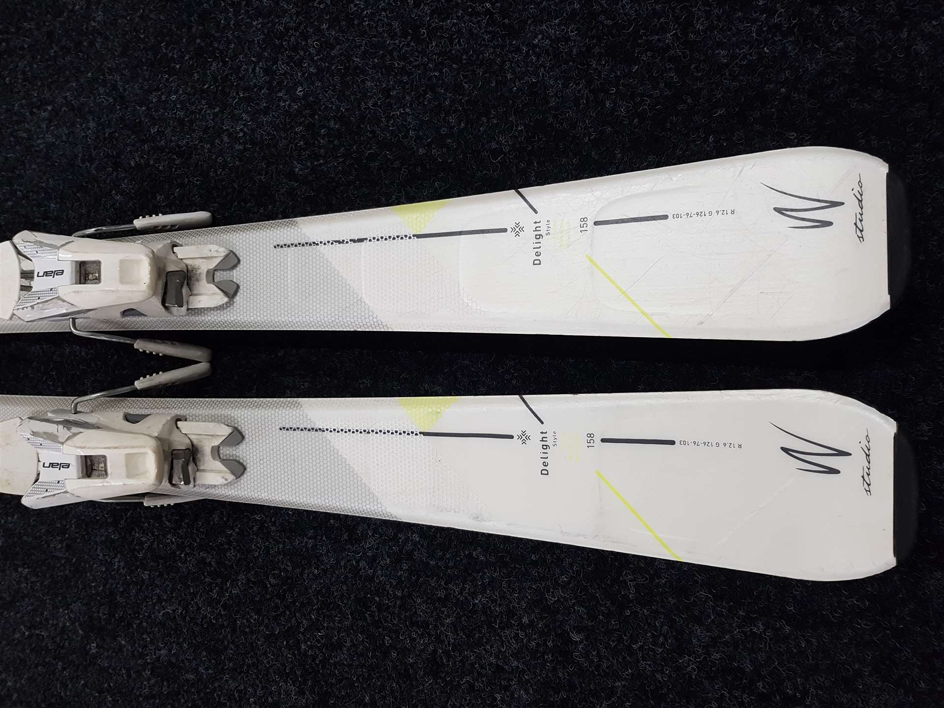 Použité lyže ELAN Delight + vázání Elan ELW 9.0