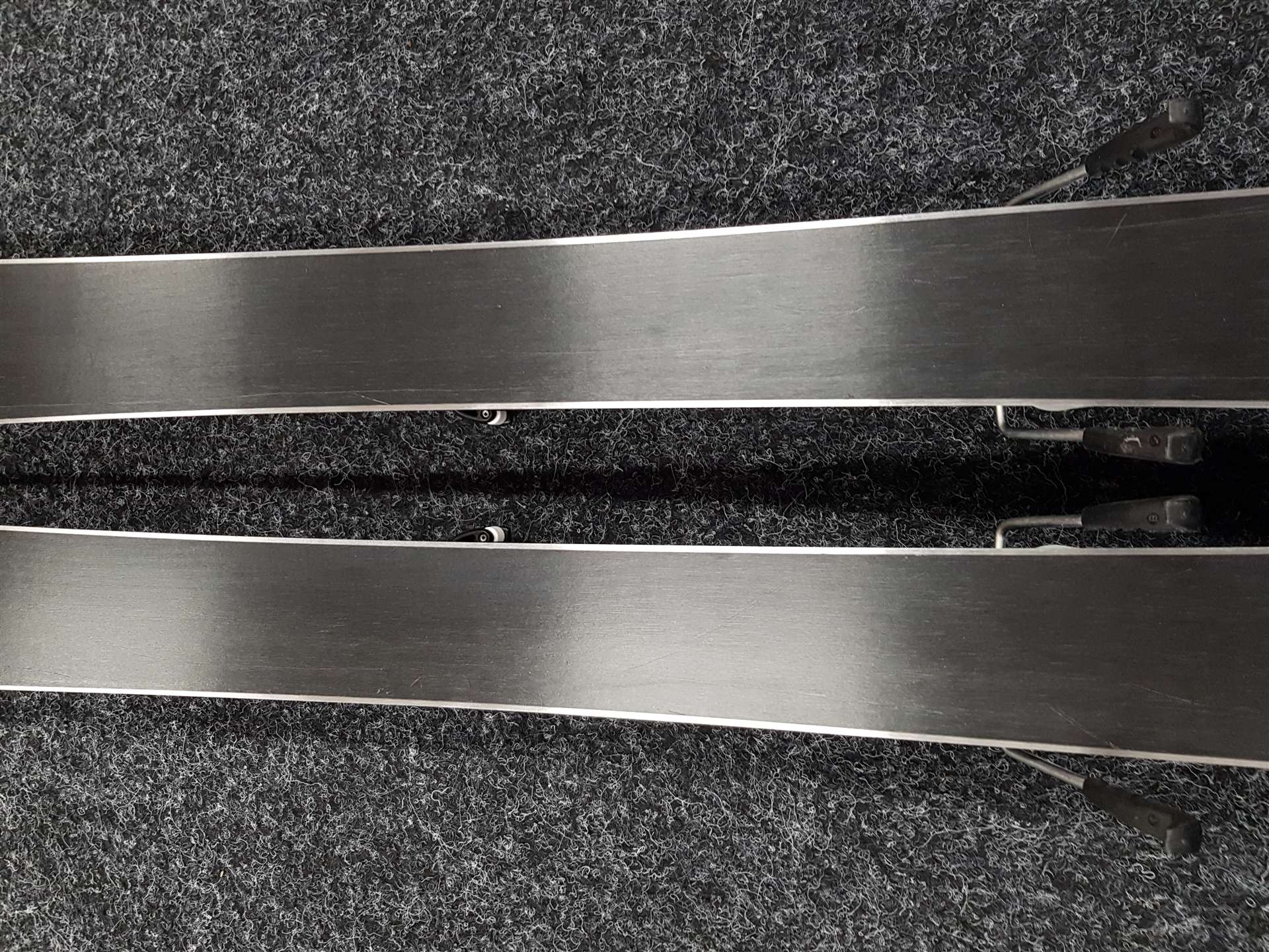 Sci ARTIS Talent usati + attacchi Tyrolia SLR 4.5