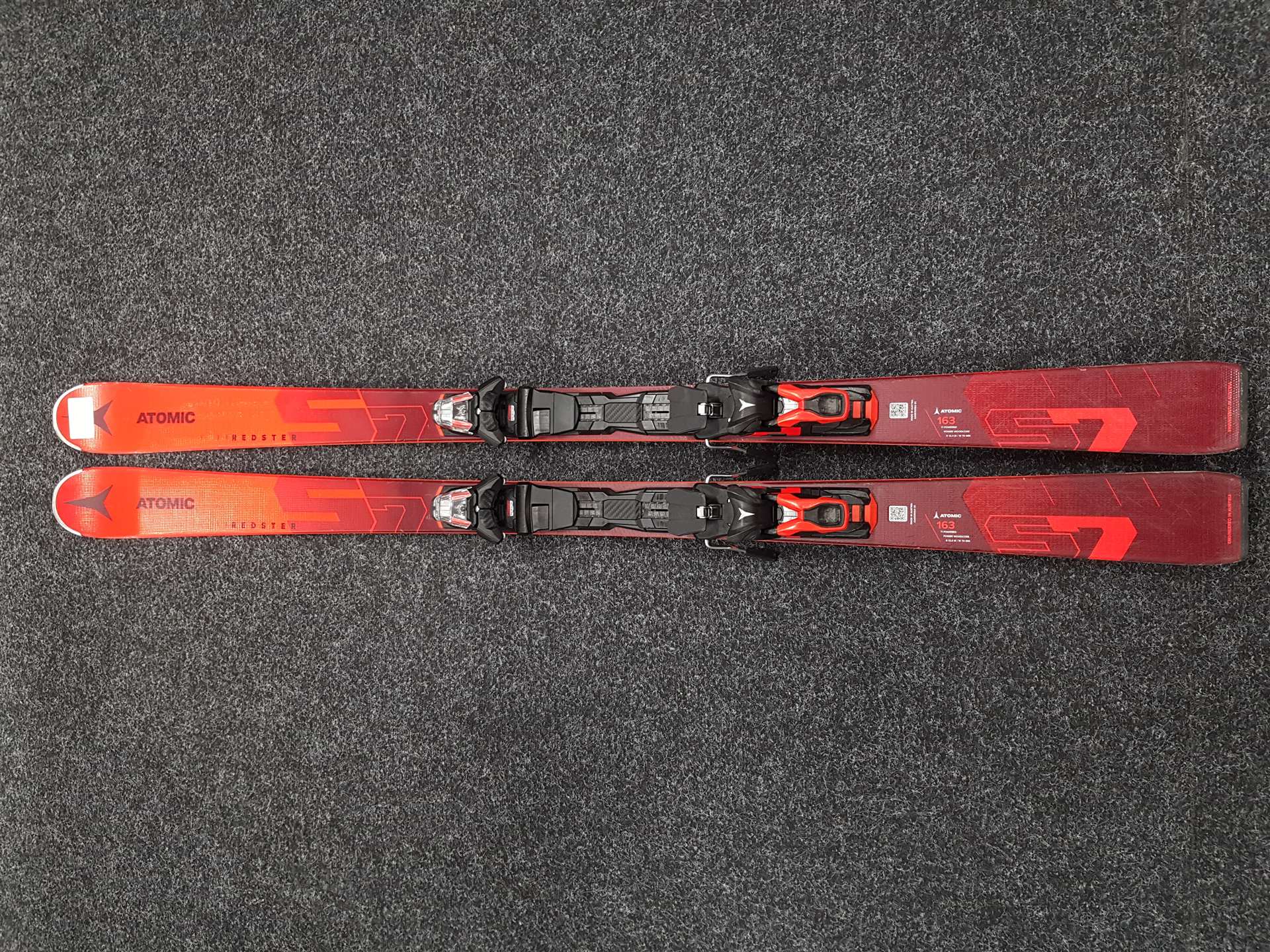 Sci usati ATOMIC Redster S7 + attacchi Atomic M Twelve 12