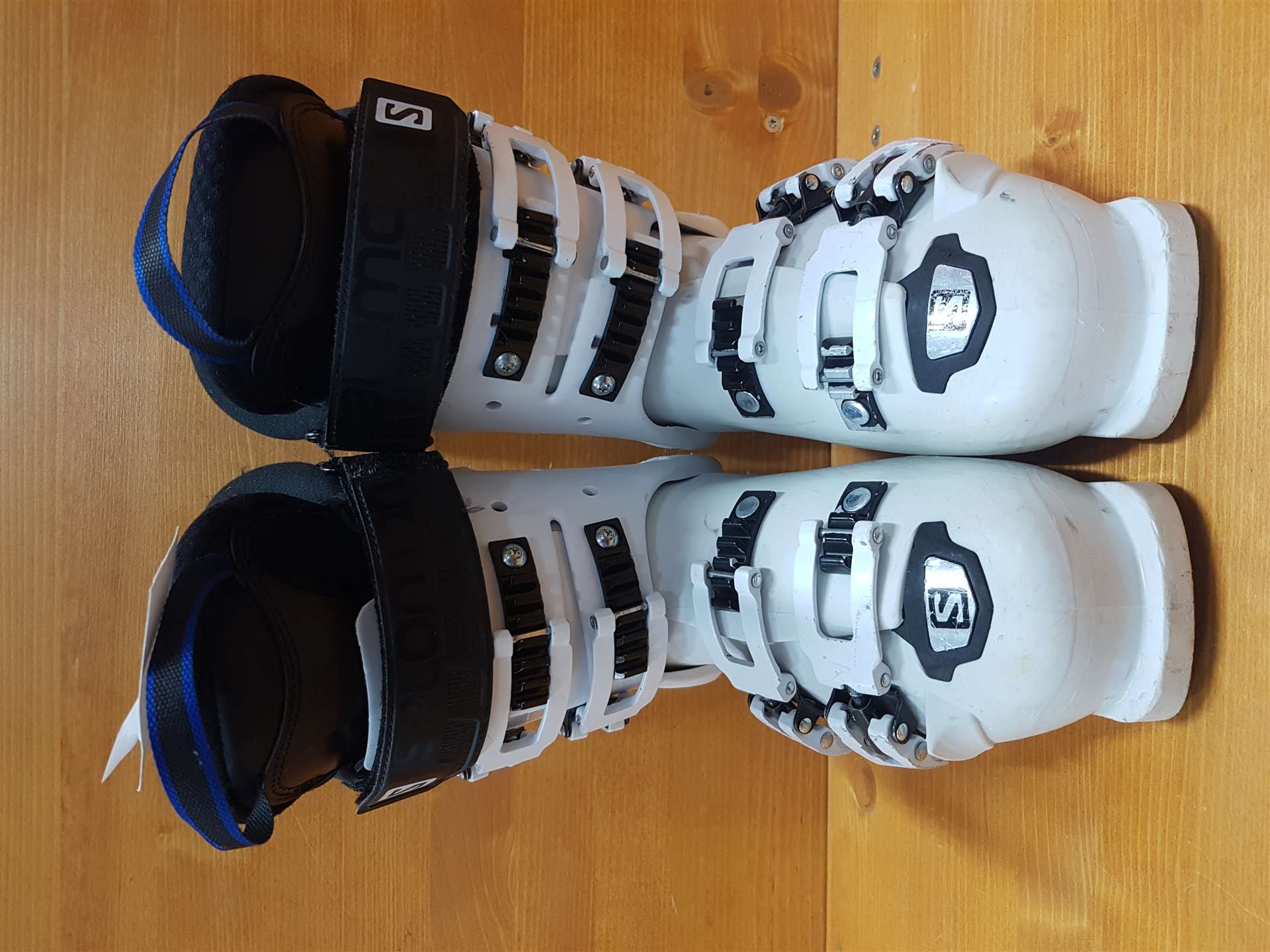 Použité lyžařky SALOMON Xmax LC80