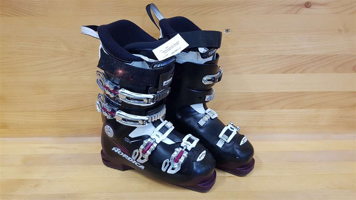 Jazdené lyžiarky Nordica Sport Machine 75 WR