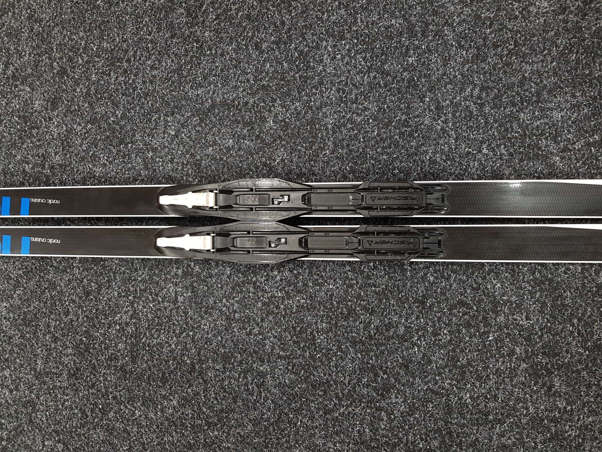 Gebrauchte FISCHER Comfort Cruiser Langlaufski + NNN Fischer IFP Bindungen