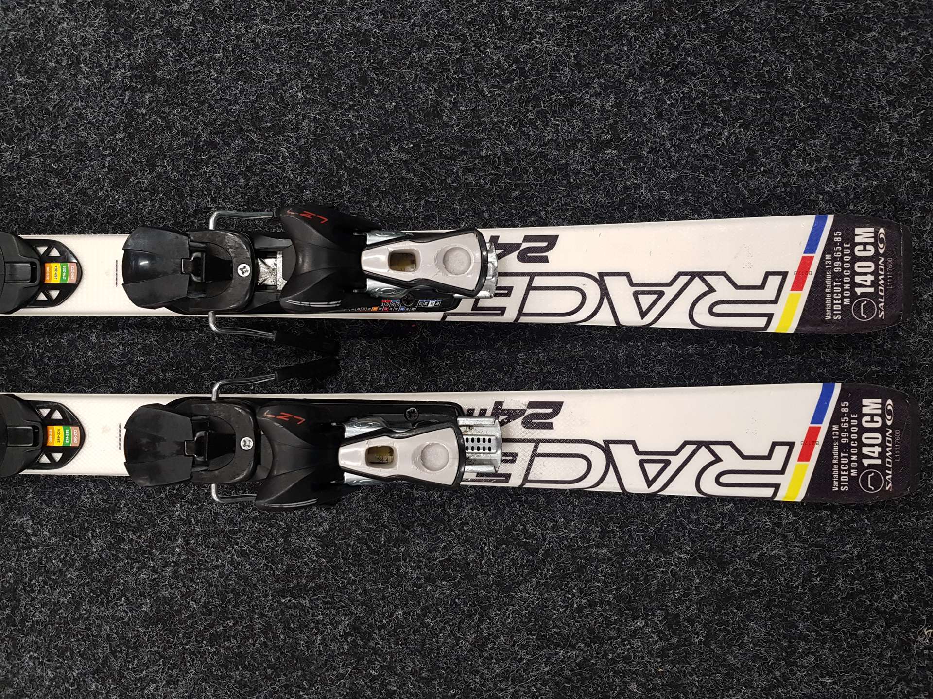 Gebrauchte Ski Salomon Race 24 Hours + Bindungen Salomon LZ 7.5